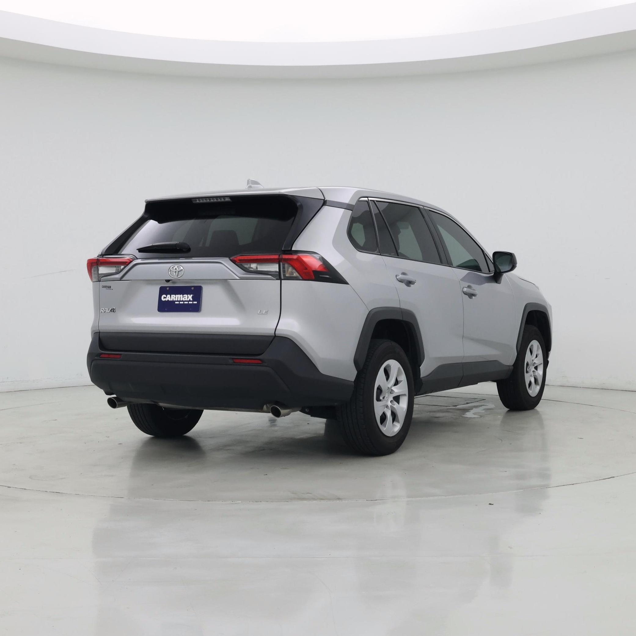 Thumbnail: 2024 Toyota RAV4 - 8