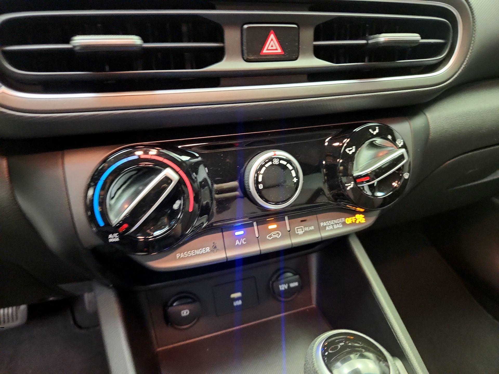 Thumbnail: 2022 Hyundai Kona - 16