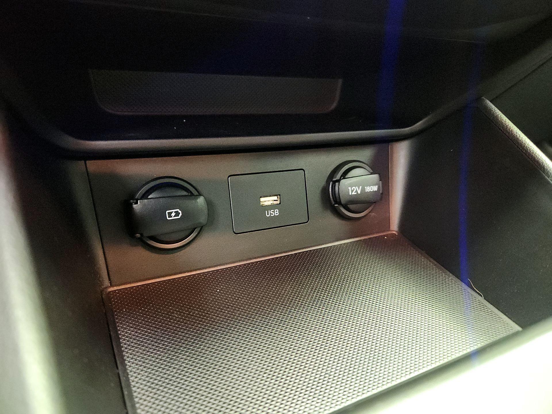 Thumbnail: 2022 Hyundai Kona - 18