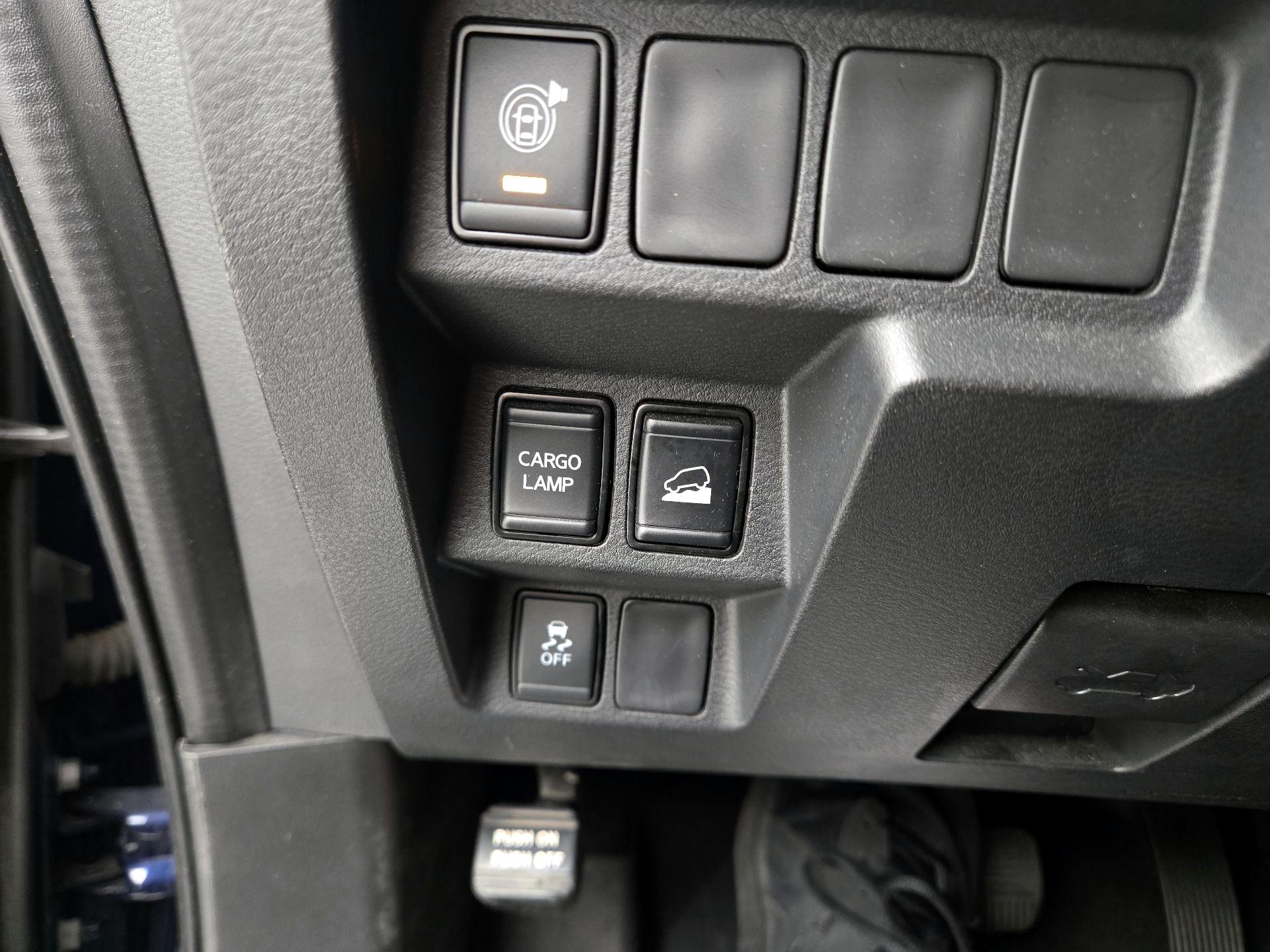 Thumbnail: 2023 Nissan Frontier - 13