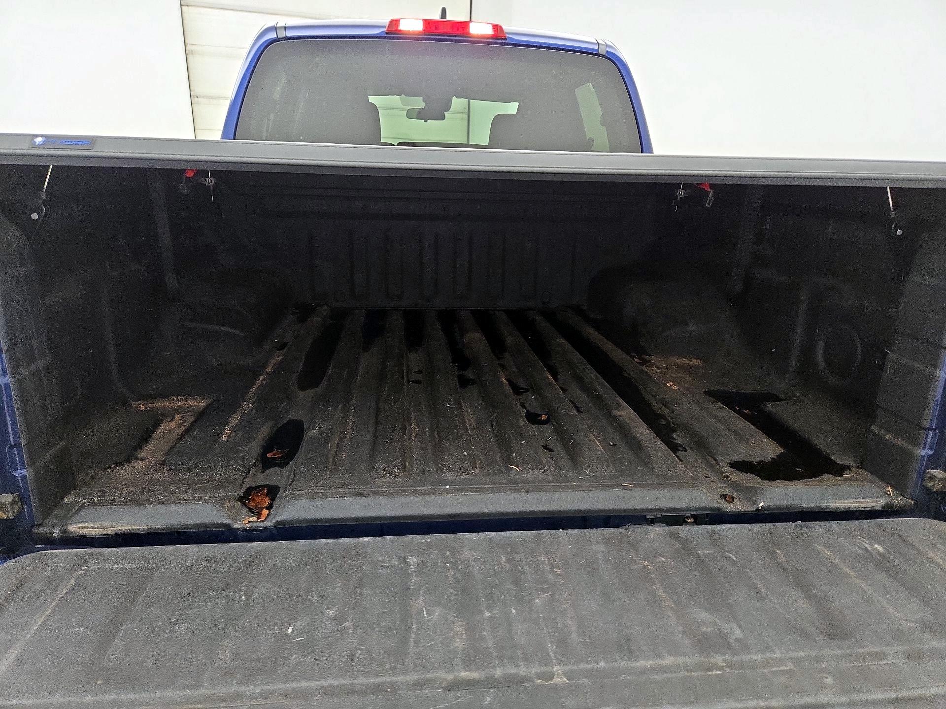 Thumbnail: 2023 Nissan Frontier - 20