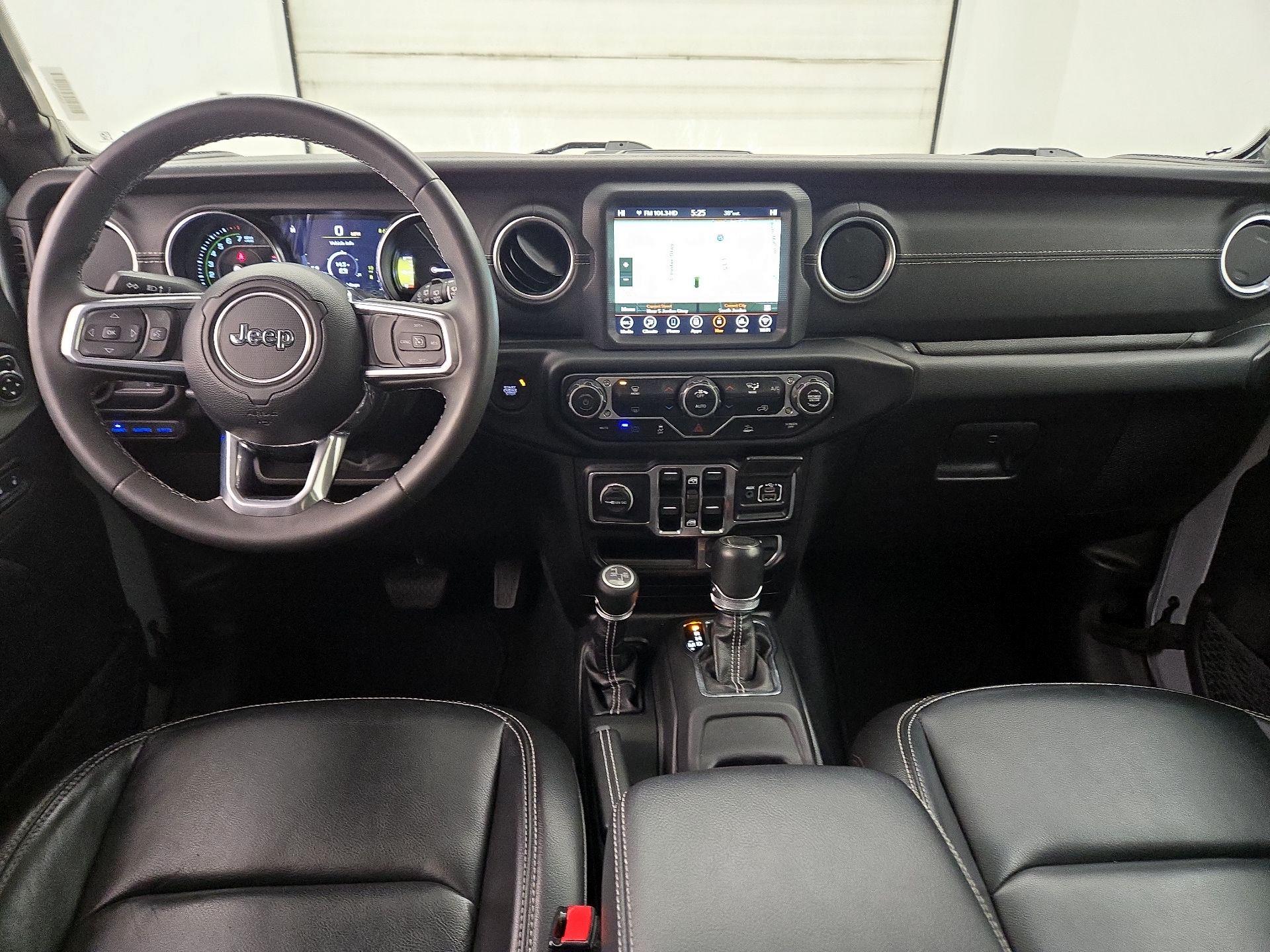 Thumbnail: 2023 Jeep Wrangler - 9