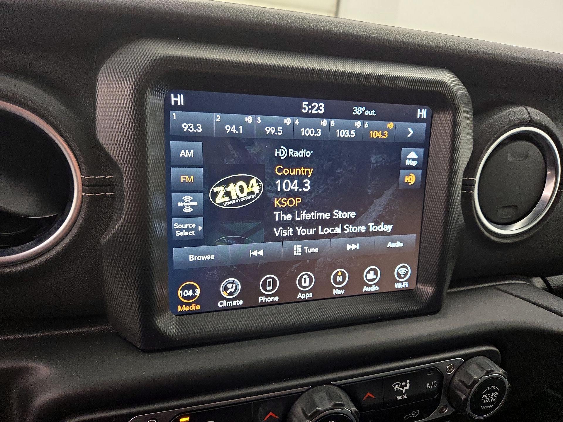 Thumbnail: 2023 Jeep Wrangler - 16