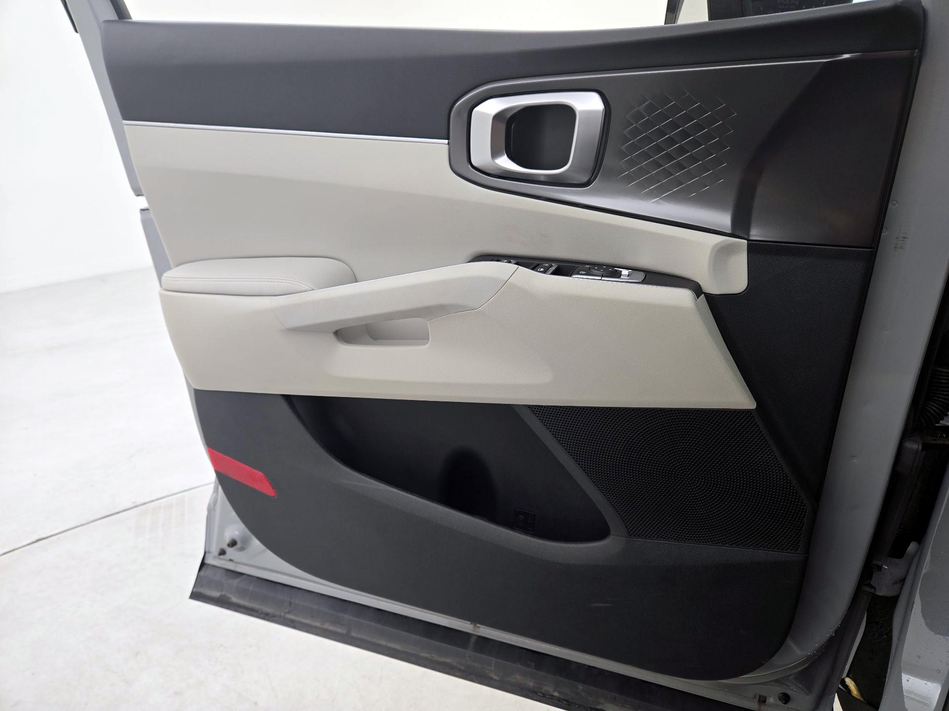 Thumbnail: 2025 Kia Sorento - 12