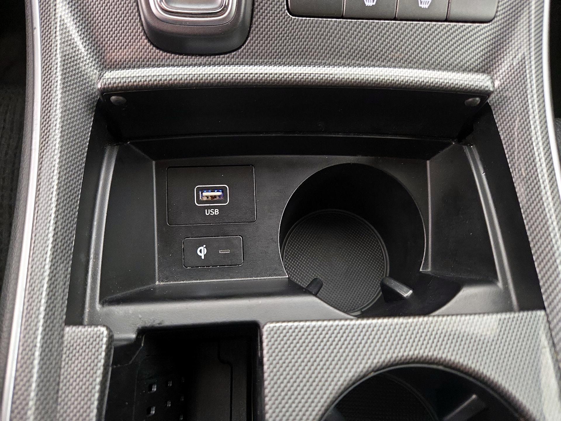 Thumbnail: 2023 Hyundai Santa Fe - 19