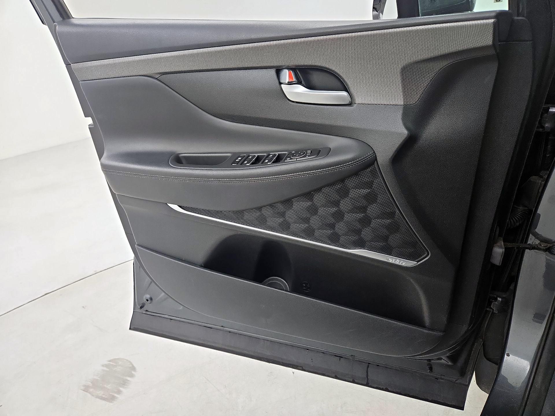 Thumbnail: 2020 Hyundai Santa Fe - 12