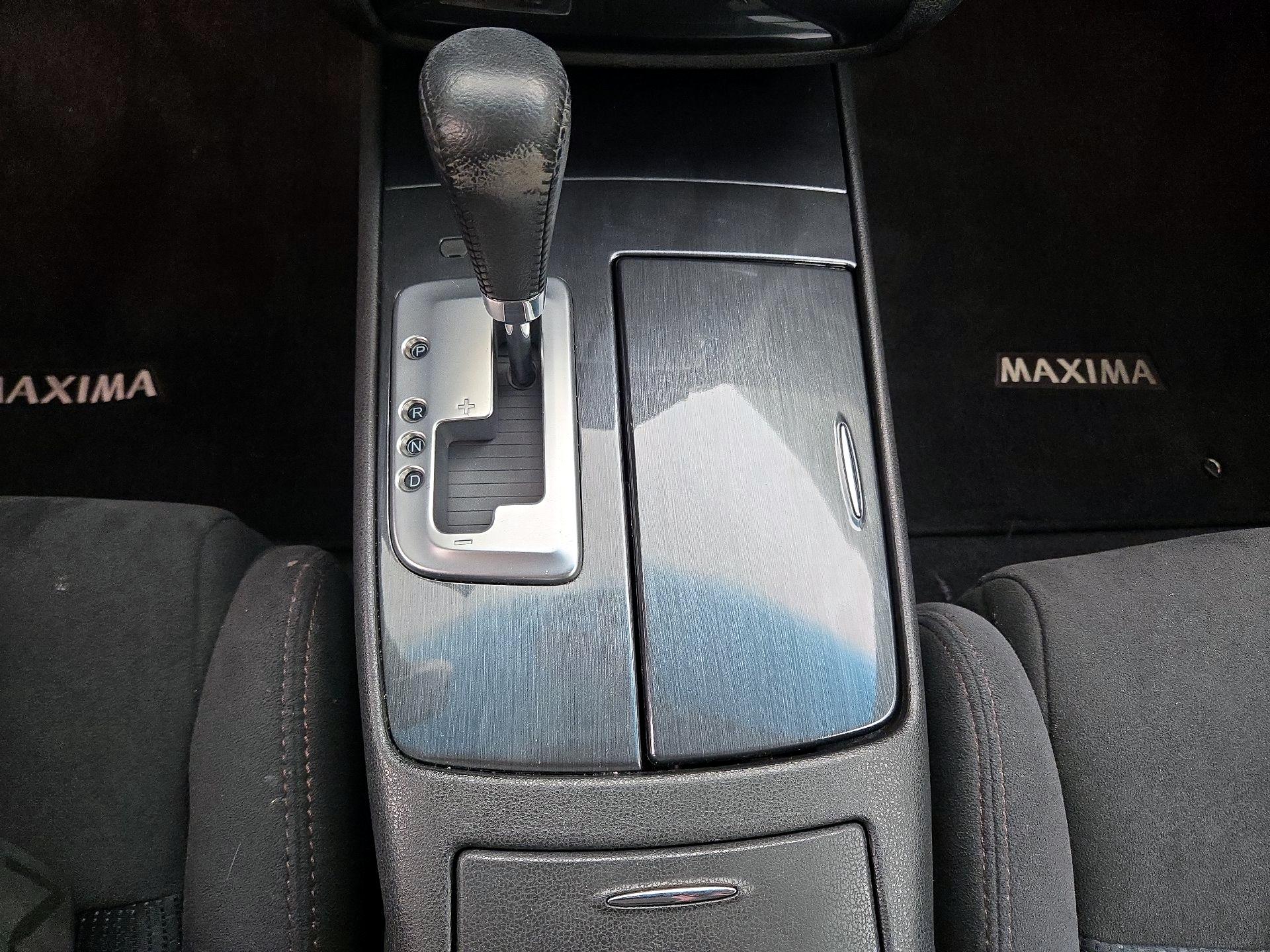 Thumbnail: 2014 Nissan Maxima - 16