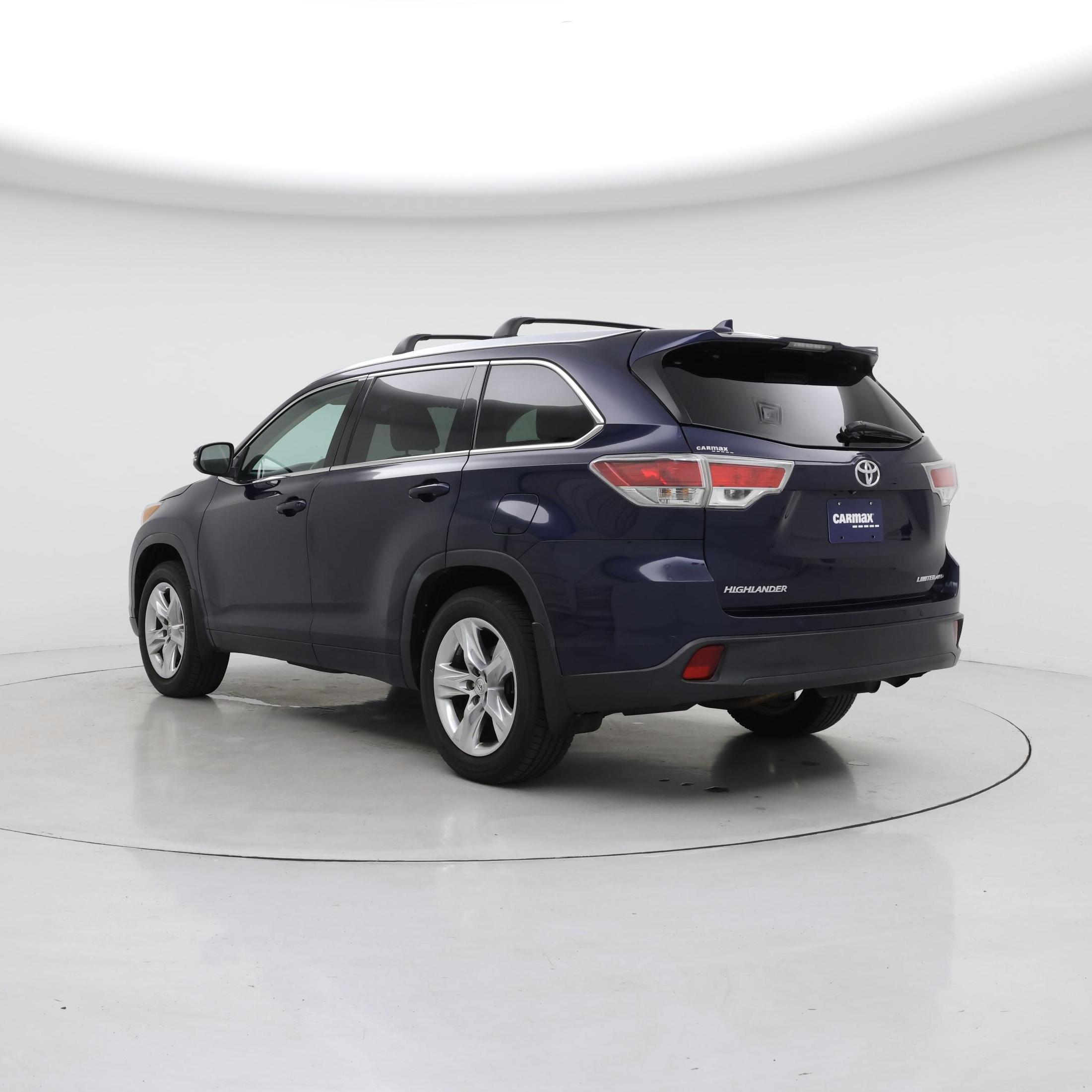 Thumbnail: 2015 Toyota Highlander - 2