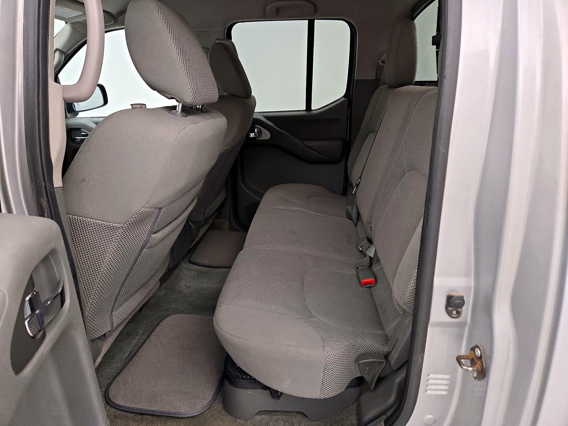 Thumbnail: 2016 Nissan Frontier - 18