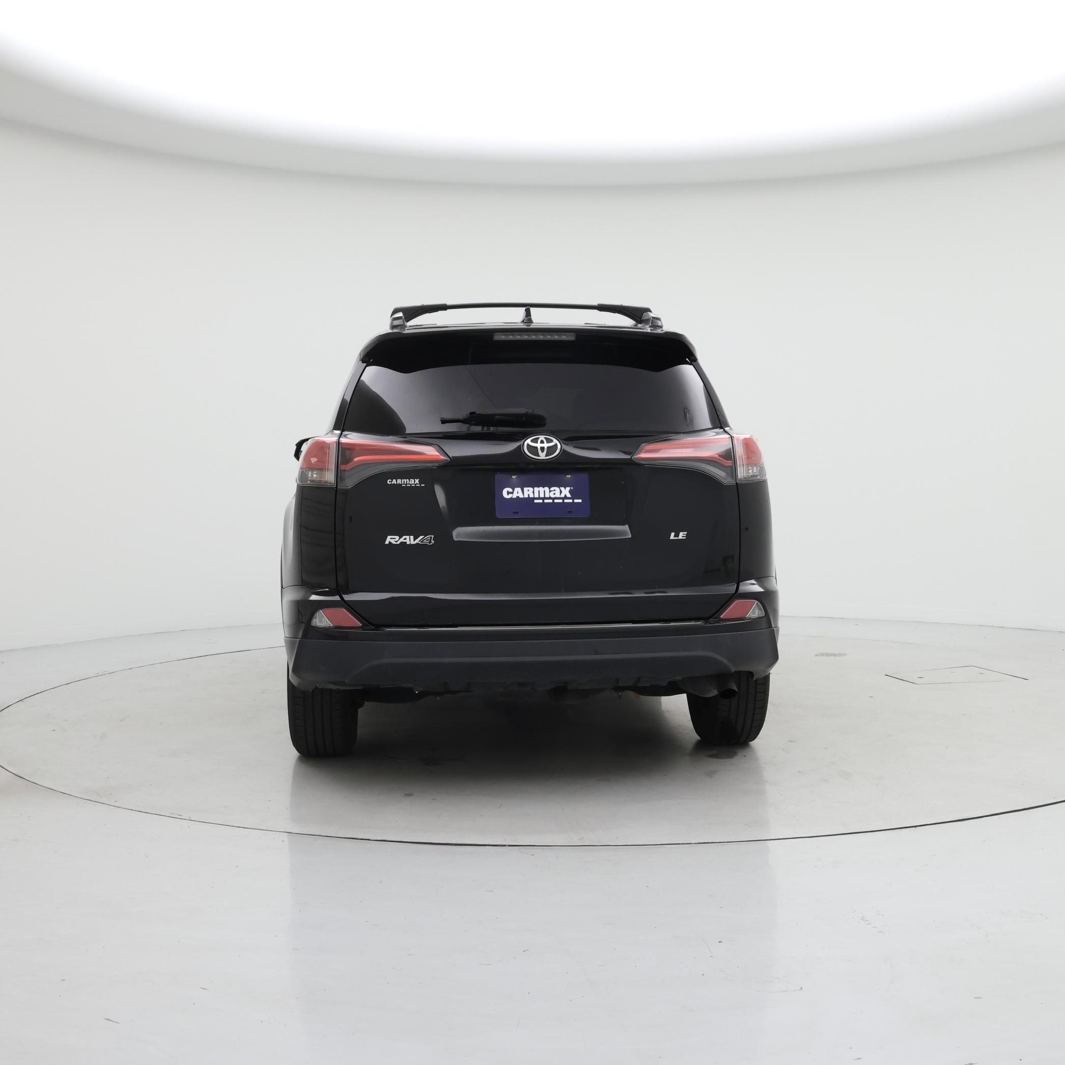 Thumbnail: 2018 Toyota RAV4 - 6