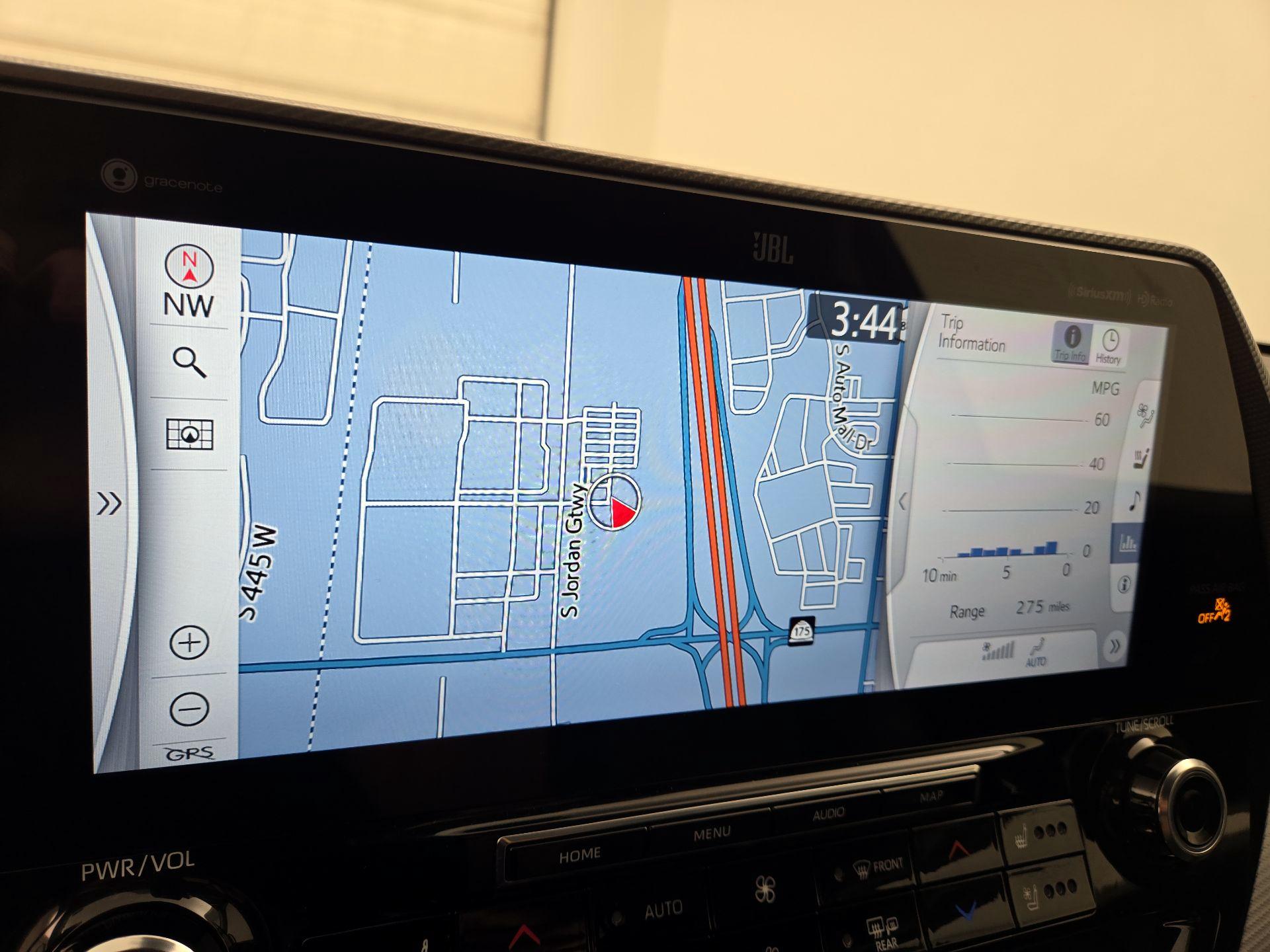 Thumbnail: 2020 Toyota Highlander - 14