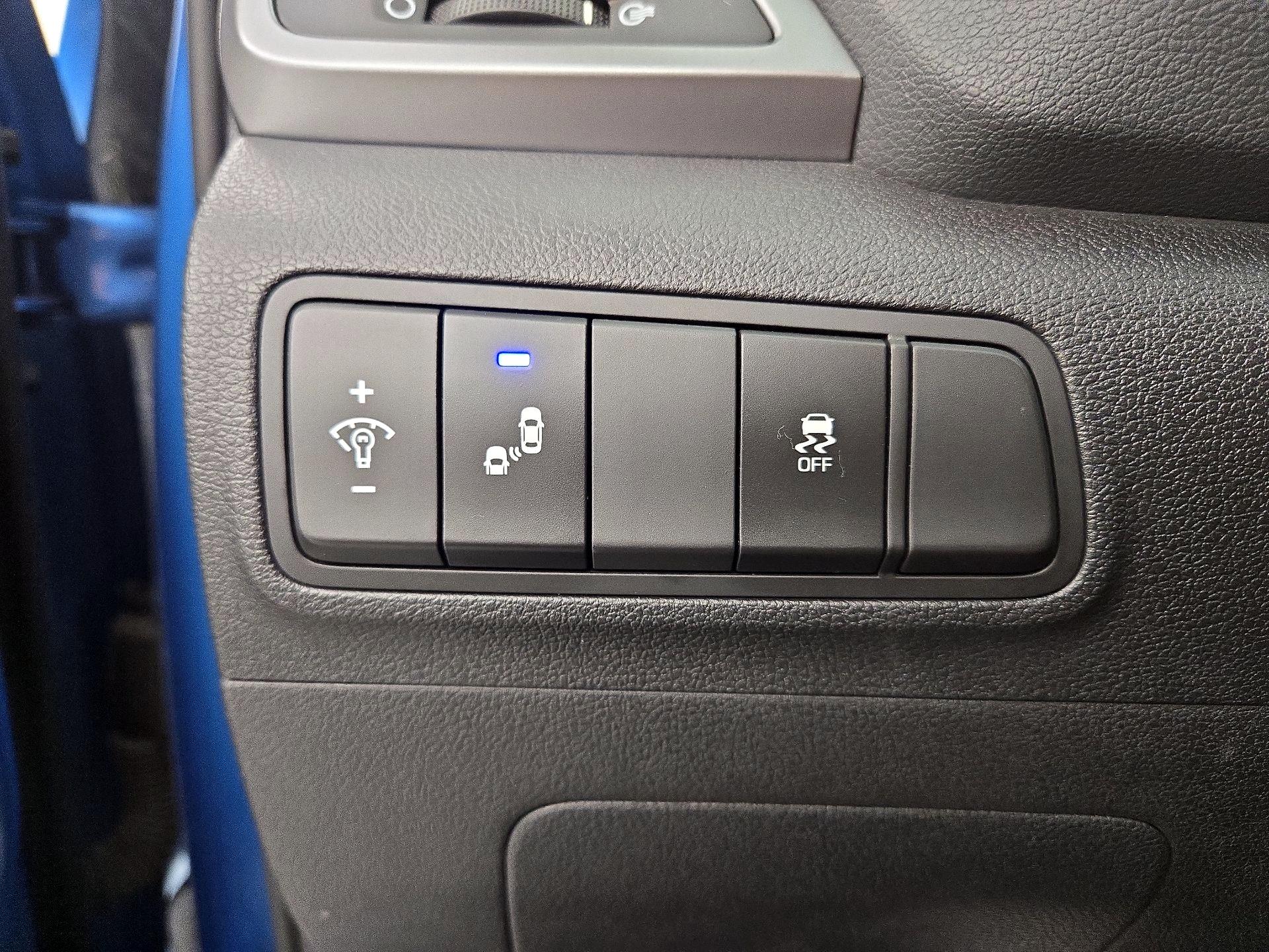 Thumbnail: 2018 Hyundai Tucson - 13