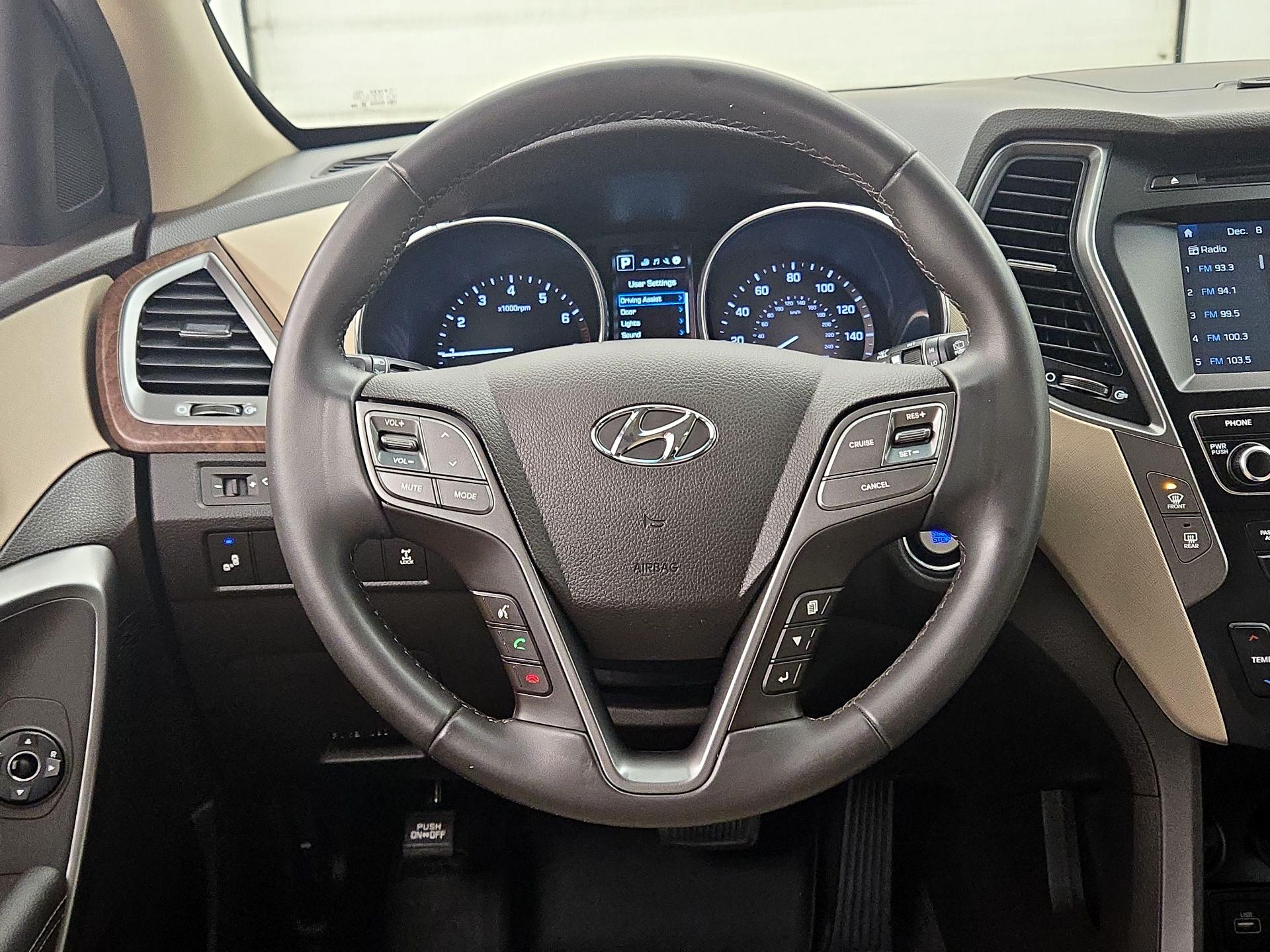 Thumbnail: 2018 Hyundai Santa Fe - 10