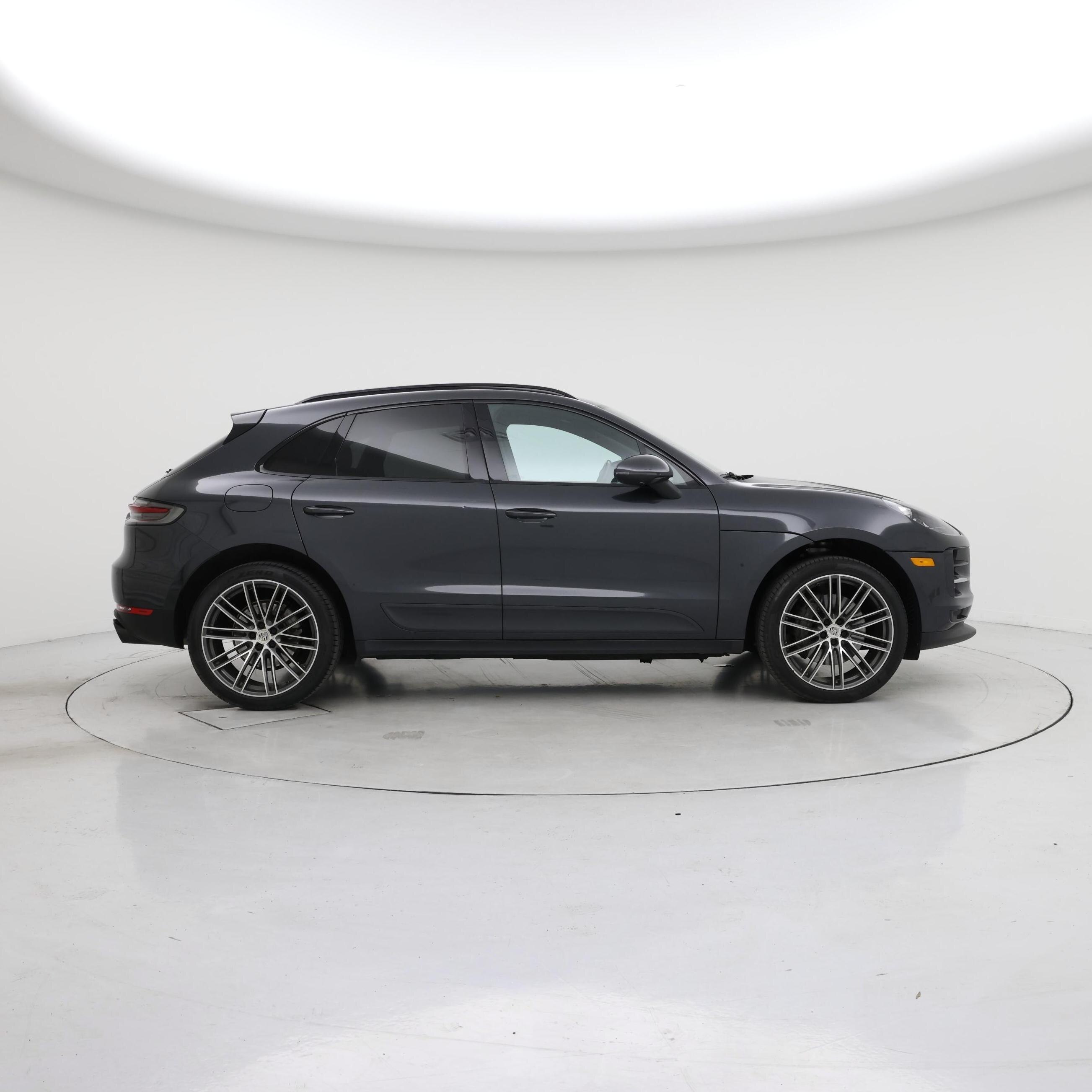 Thumbnail: 2019 Porsche Macan - 7