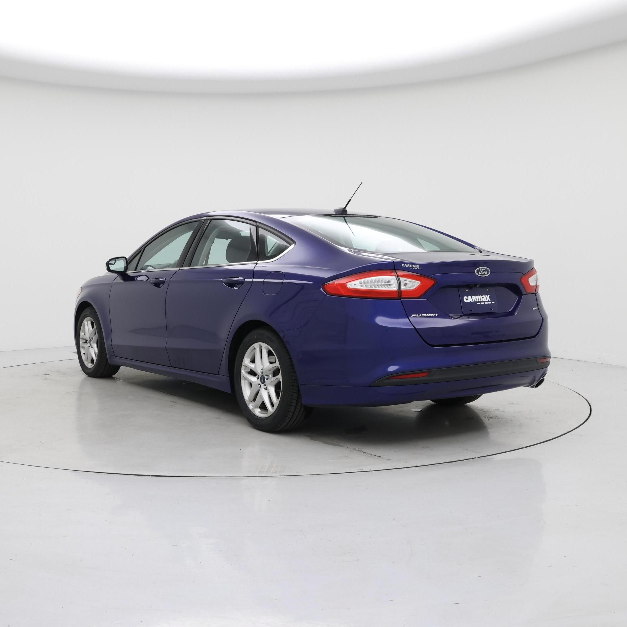 Thumbnail: 2016 Ford Fusion - 2