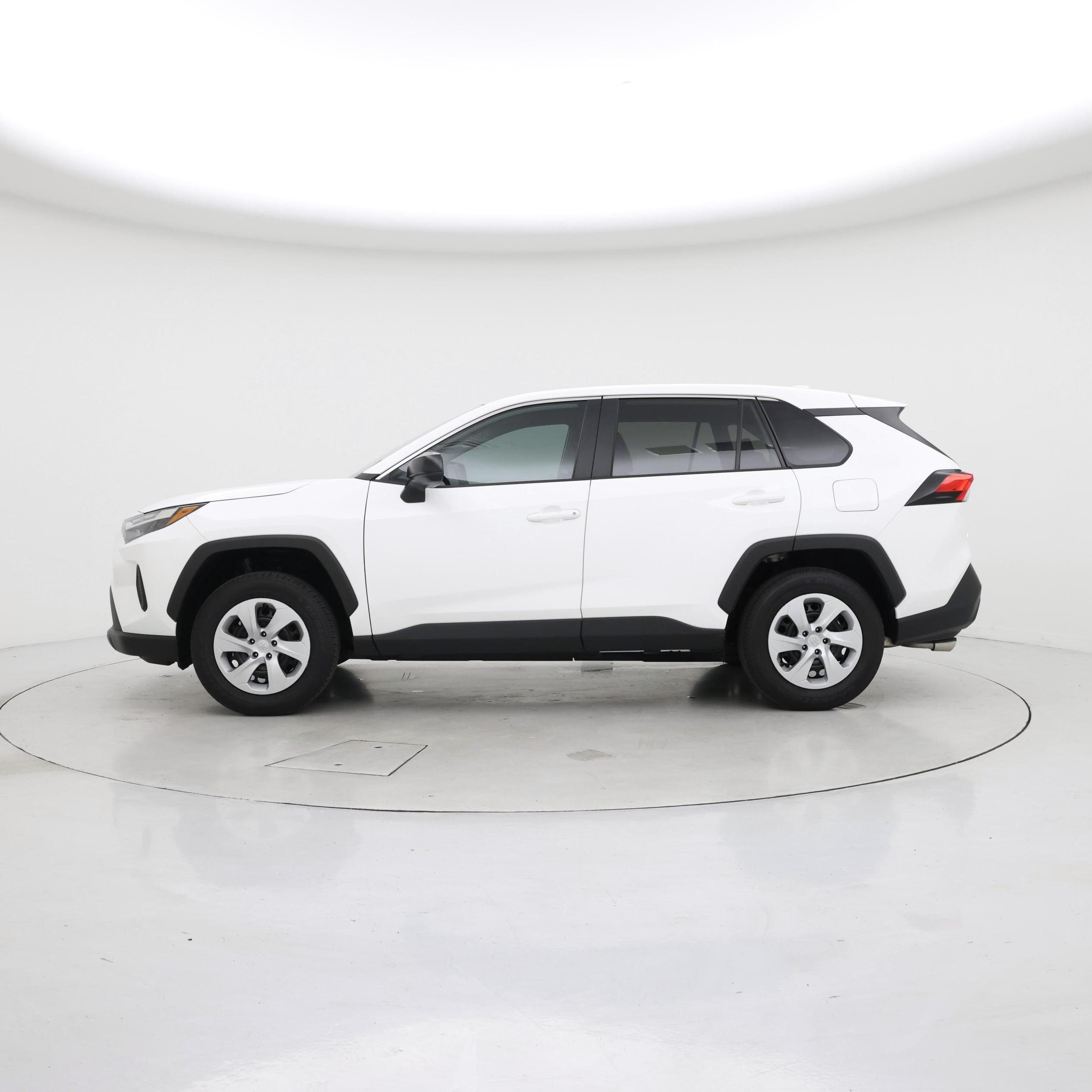 Thumbnail: 2025 Toyota RAV4 - 3