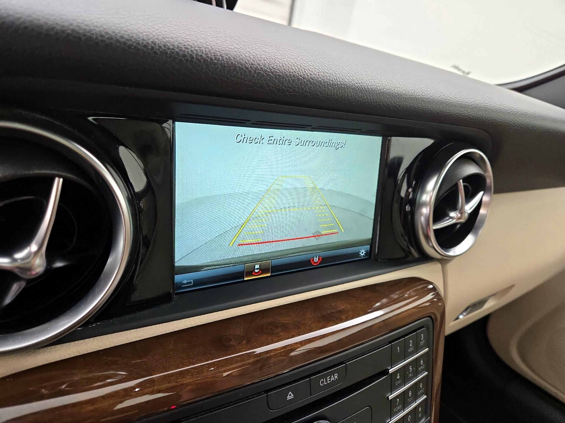 Thumbnail: 2017 Mercedes-Benz SLC - 15