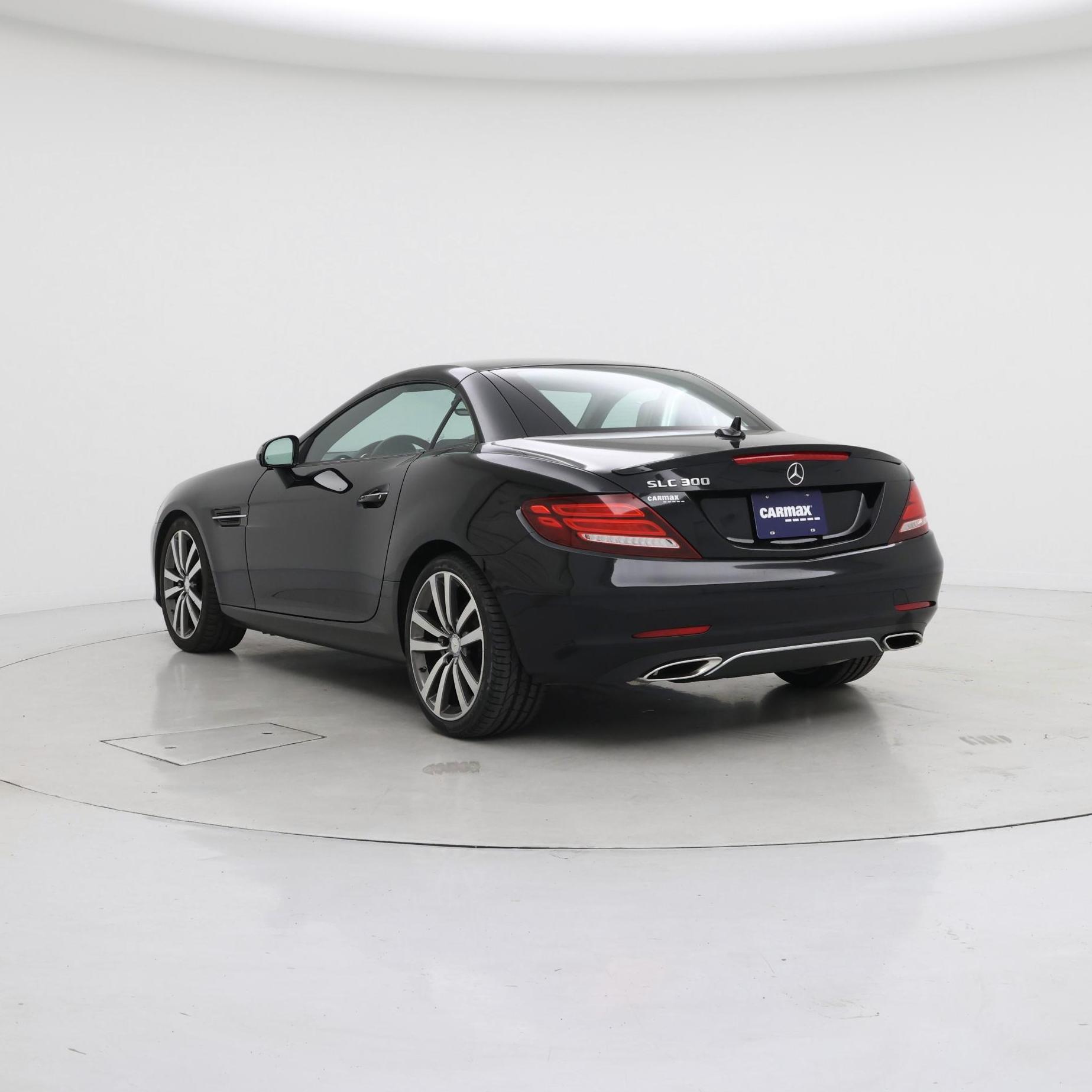 Thumbnail: 2017 Mercedes-Benz SLC - 2