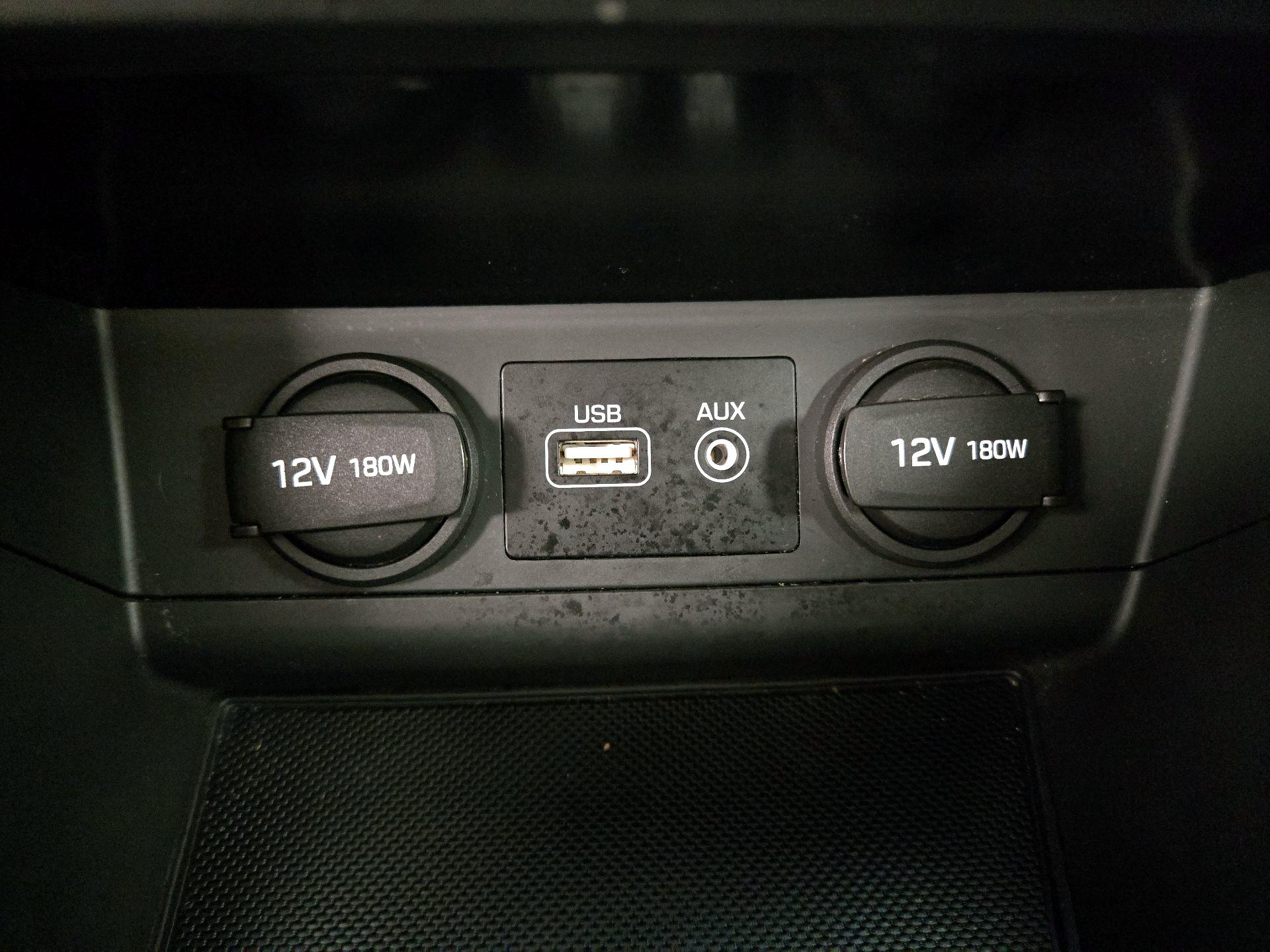 Thumbnail: 2015 Hyundai Sonata - 18