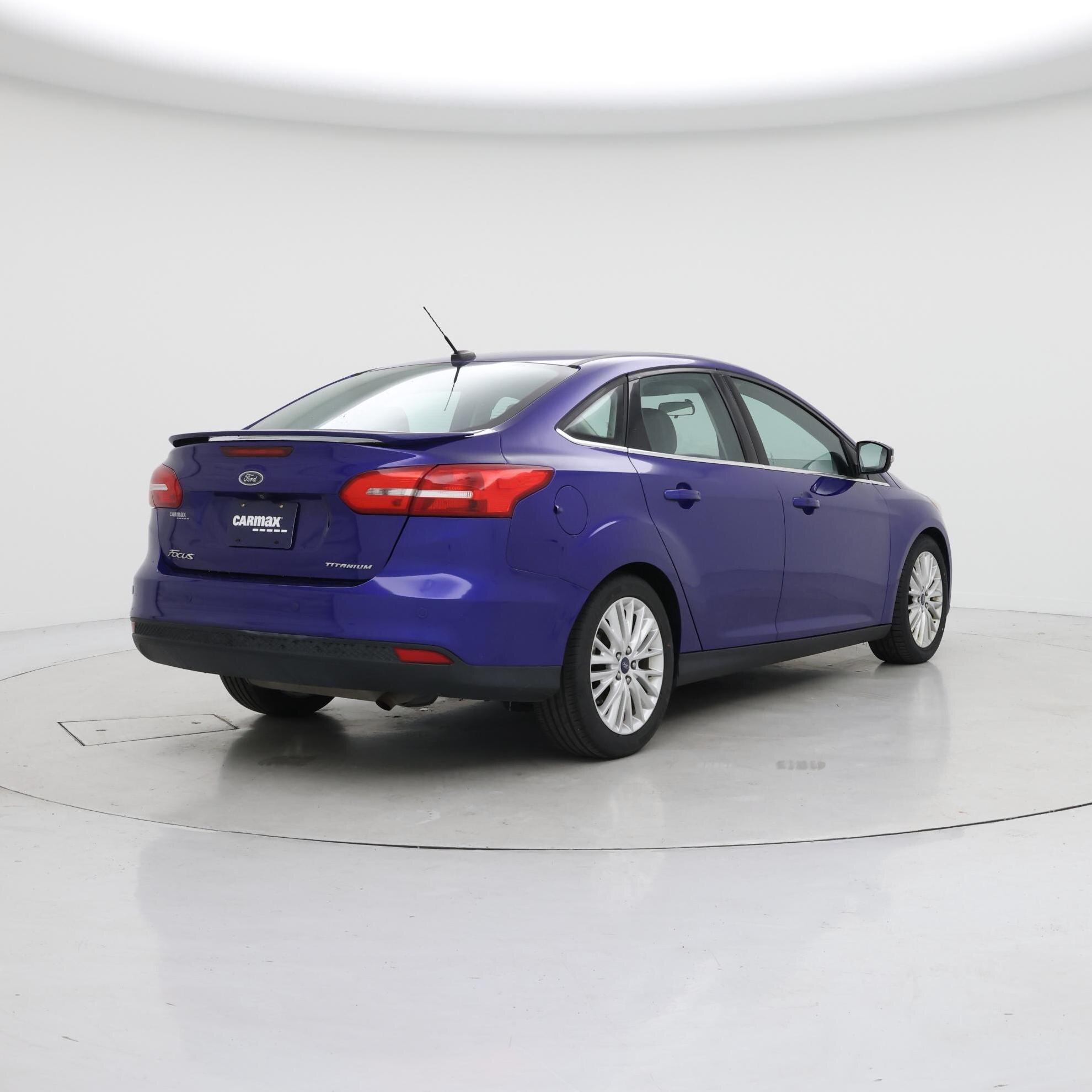 Thumbnail: 2015 Ford Focus - 8