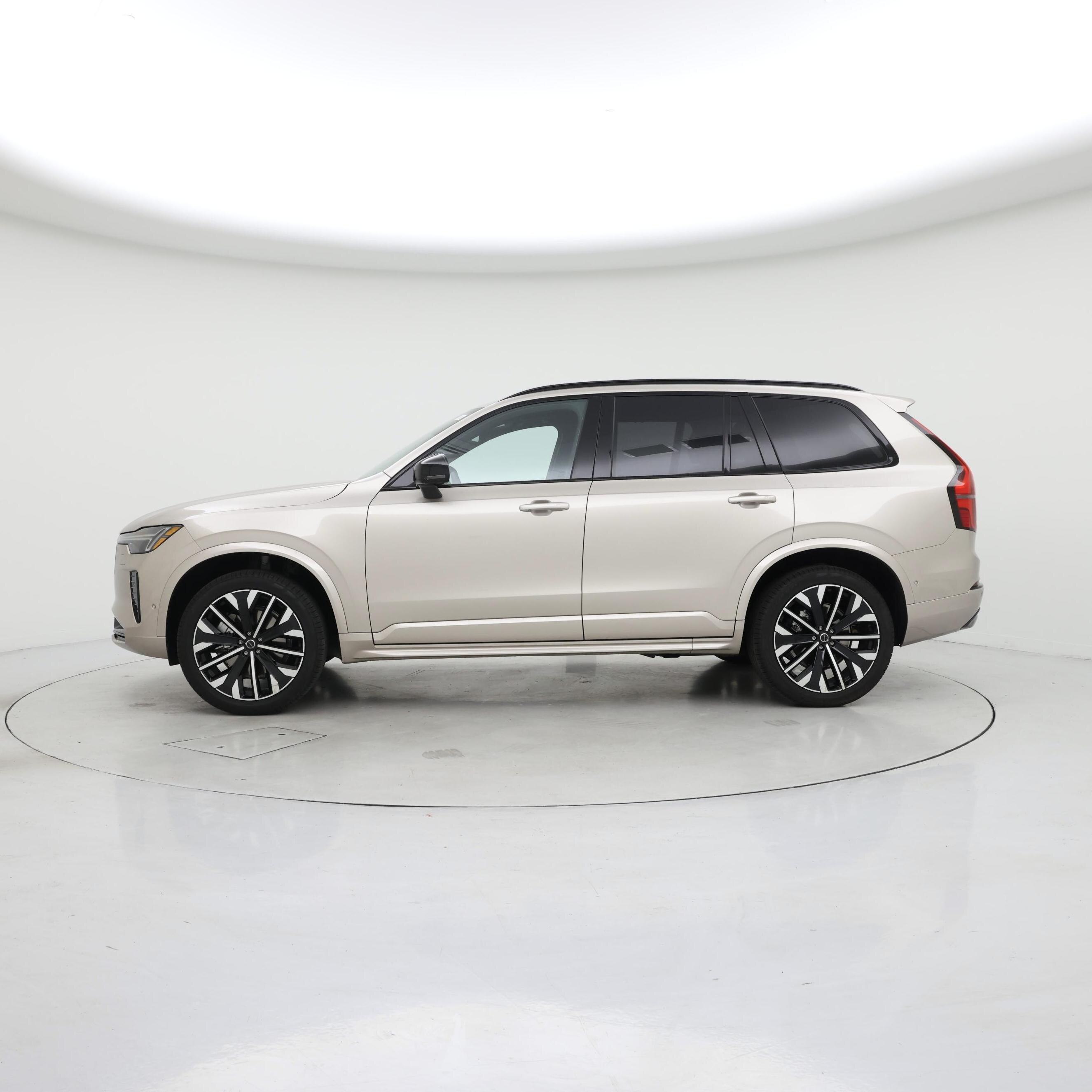 Thumbnail: 2026 Volvo XC90 - 3