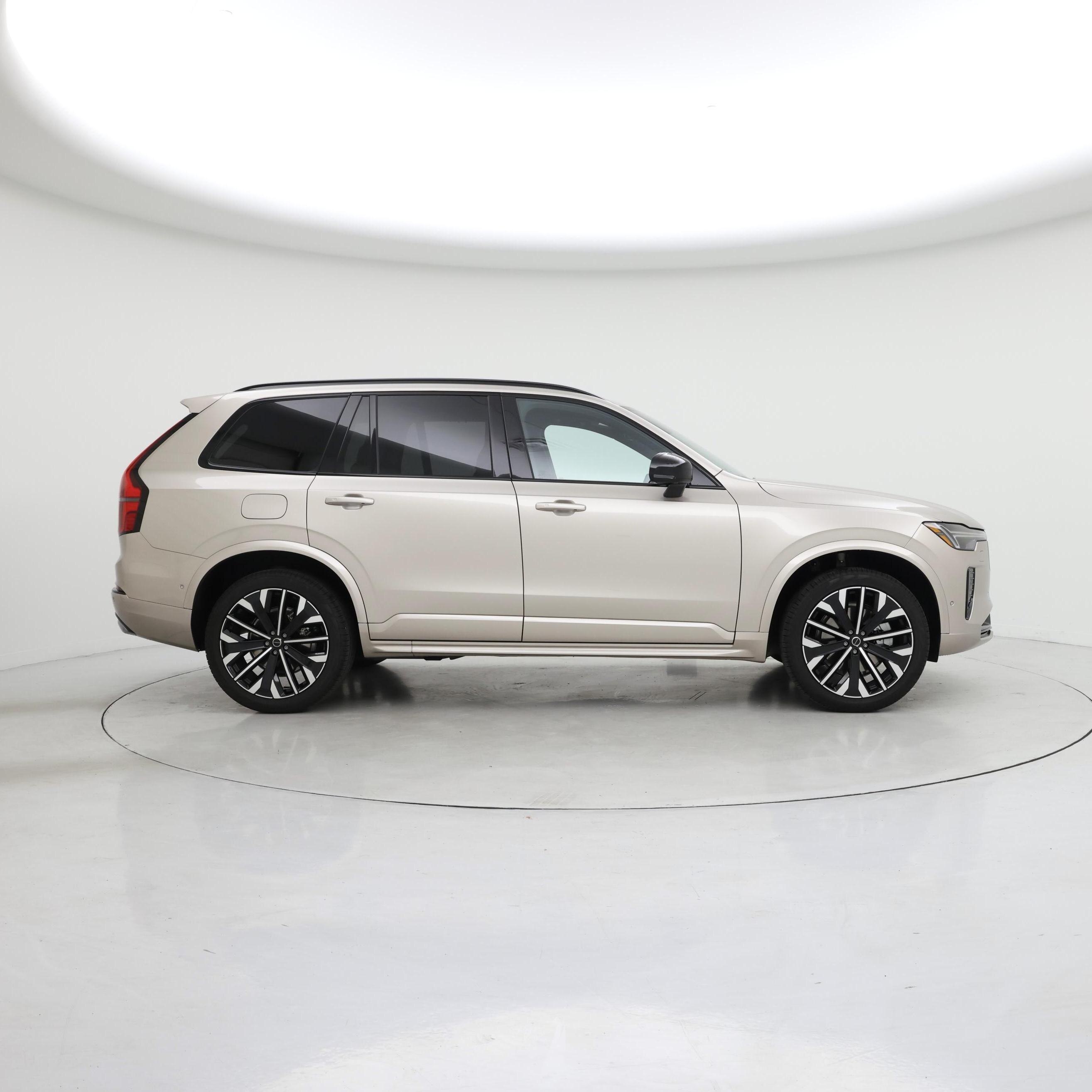 Thumbnail: 2026 Volvo XC90 - 7