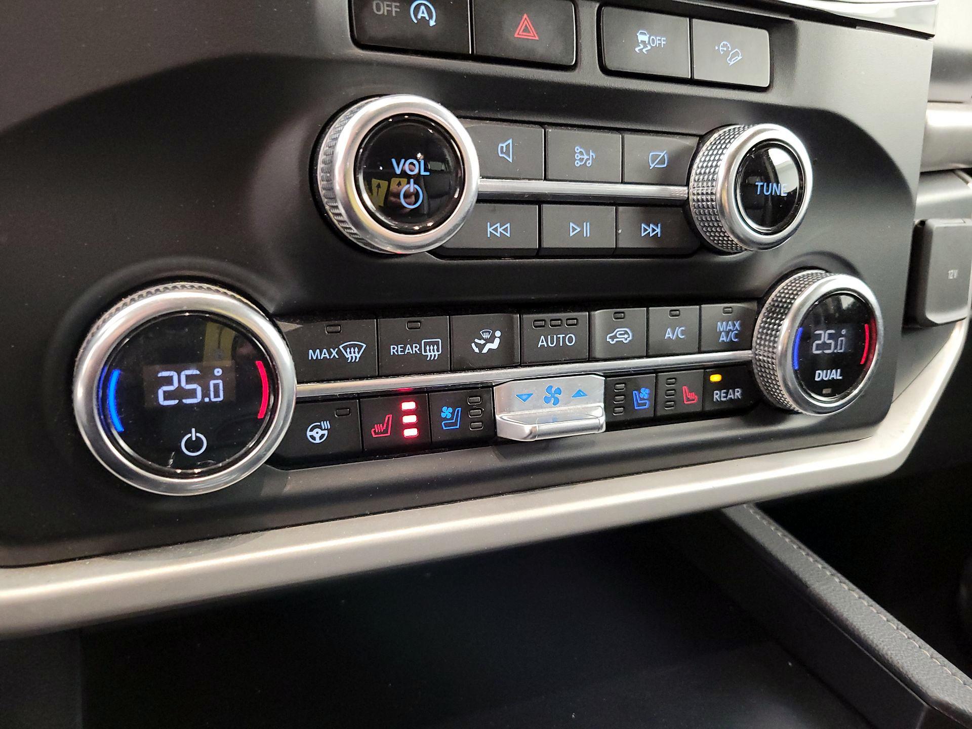 Thumbnail: 2024 Ford Expedition MAX - 17