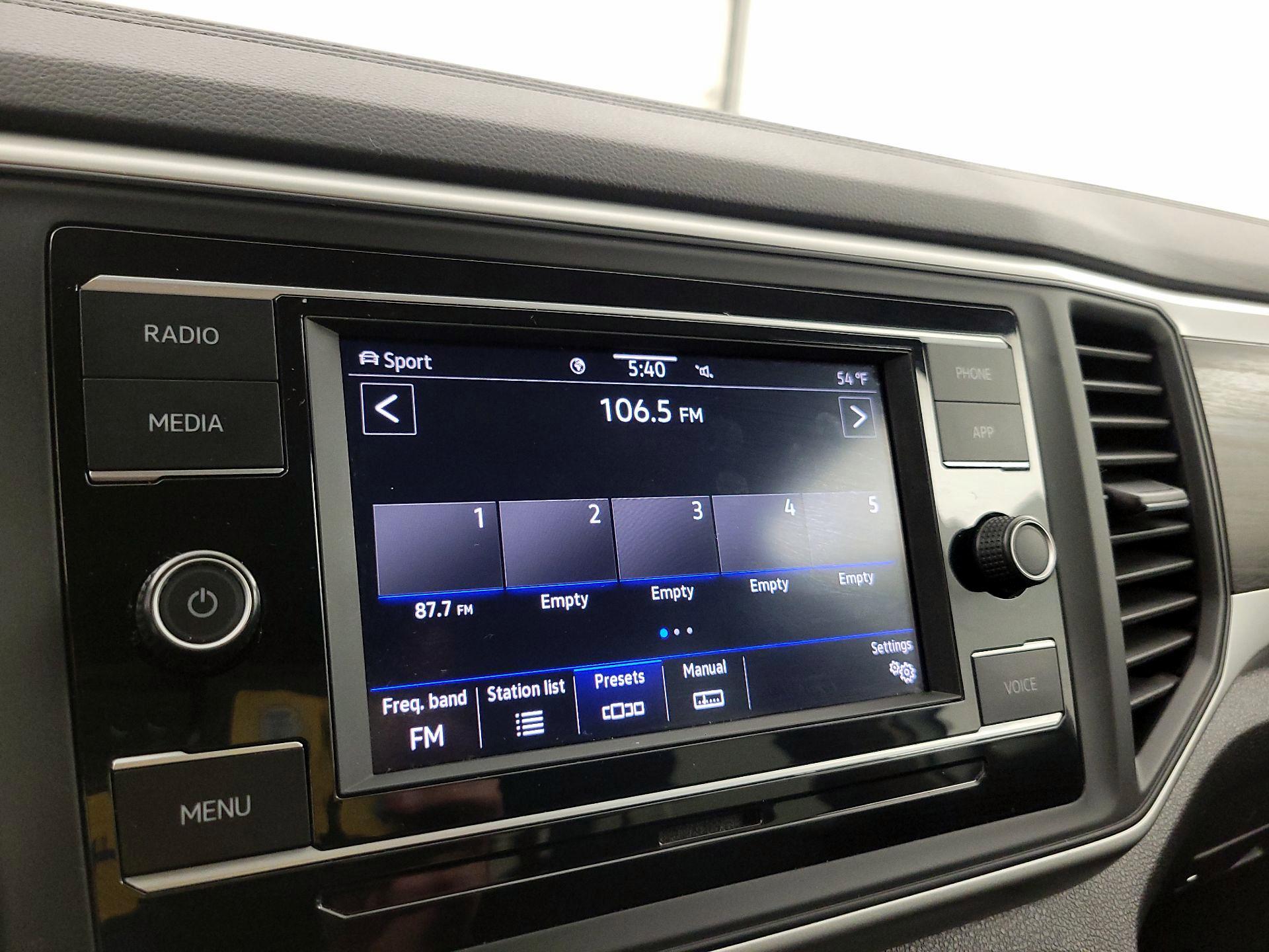 Thumbnail: 2023 Volkswagen Atlas - 15