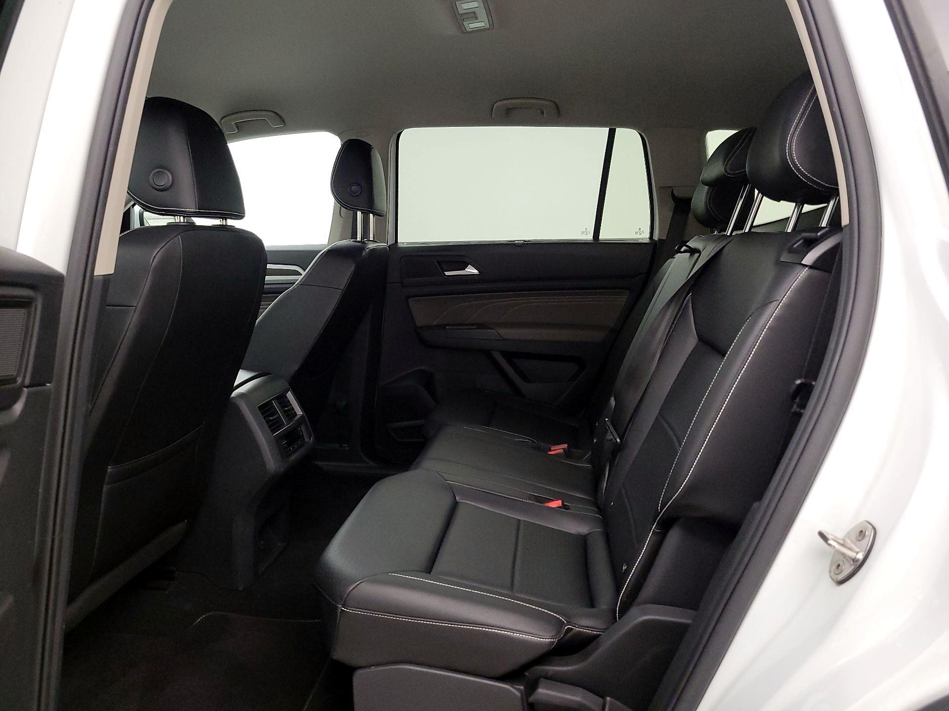 Thumbnail: 2023 Volkswagen Atlas - 19