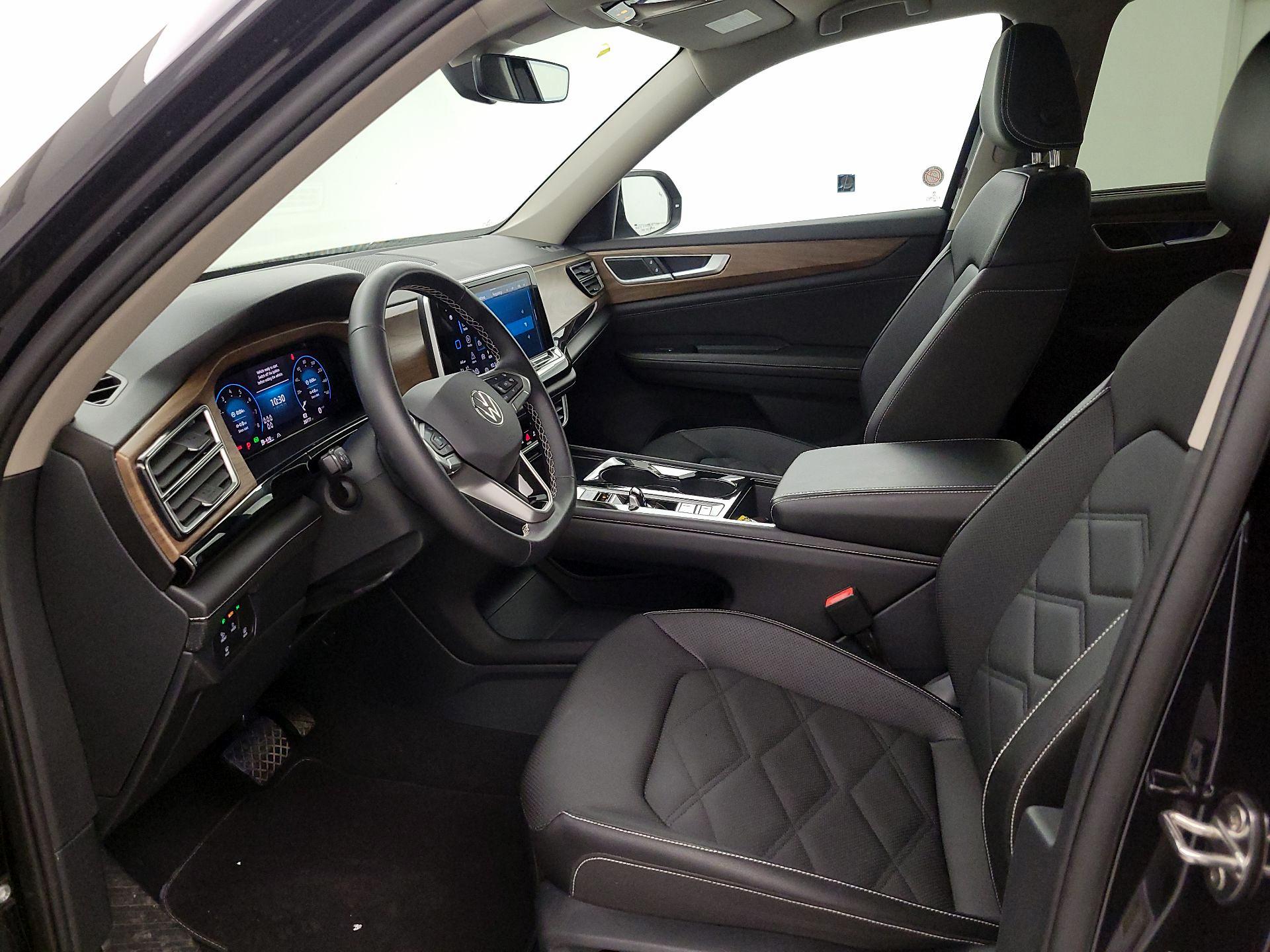 Thumbnail: 2025 Volkswagen Atlas - 11