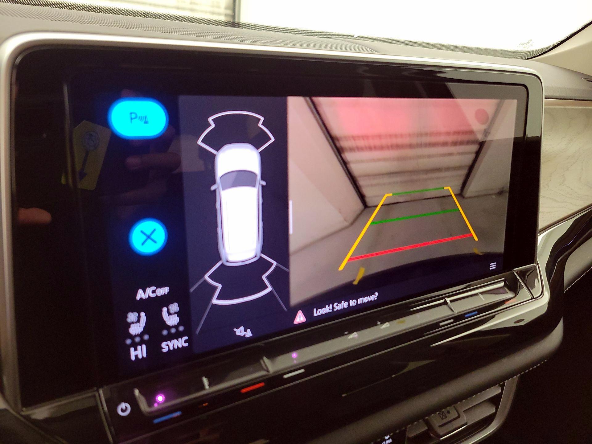 Thumbnail: 2025 Volkswagen Atlas - 14