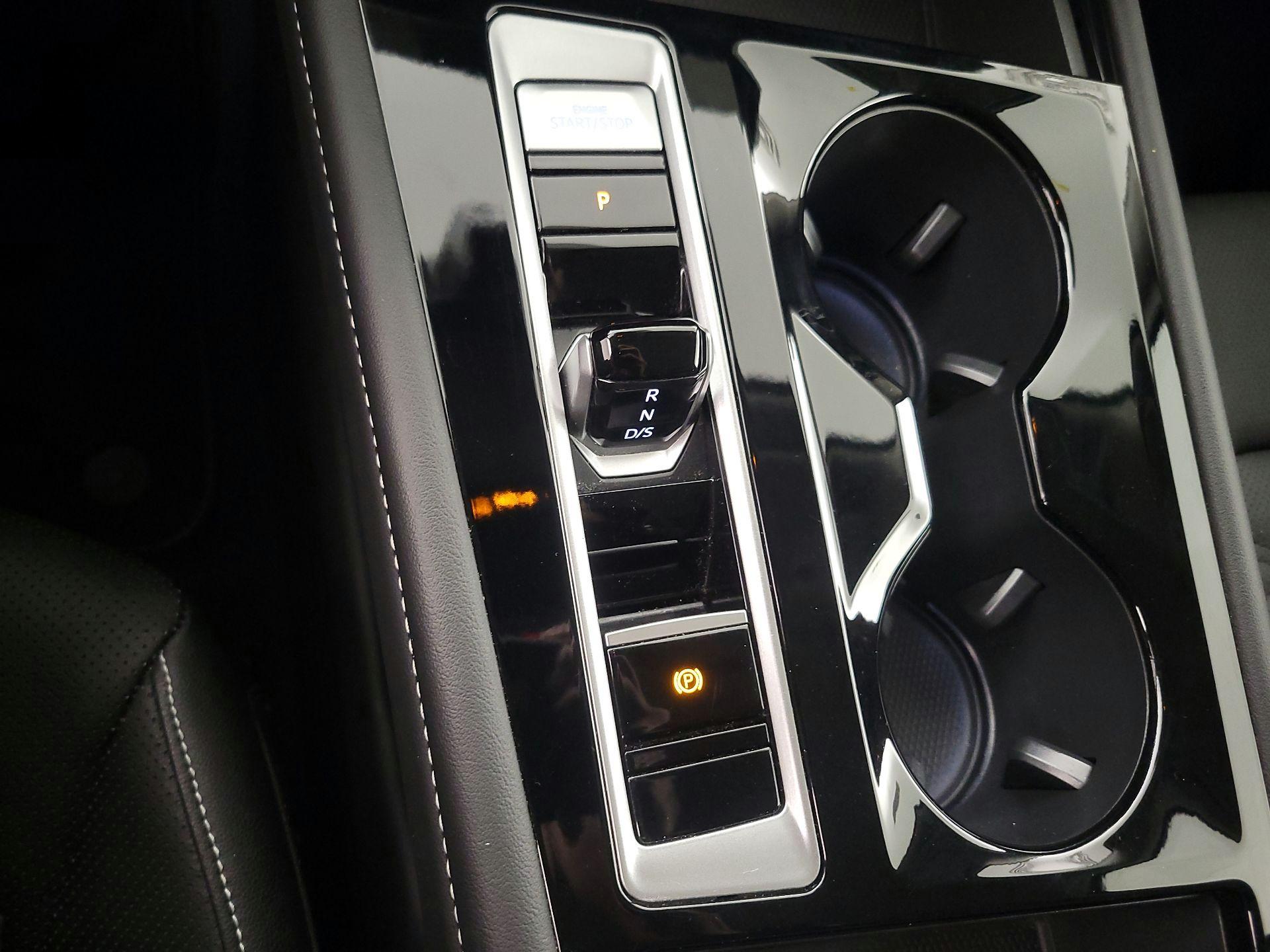 Thumbnail: 2025 Volkswagen Atlas - 17