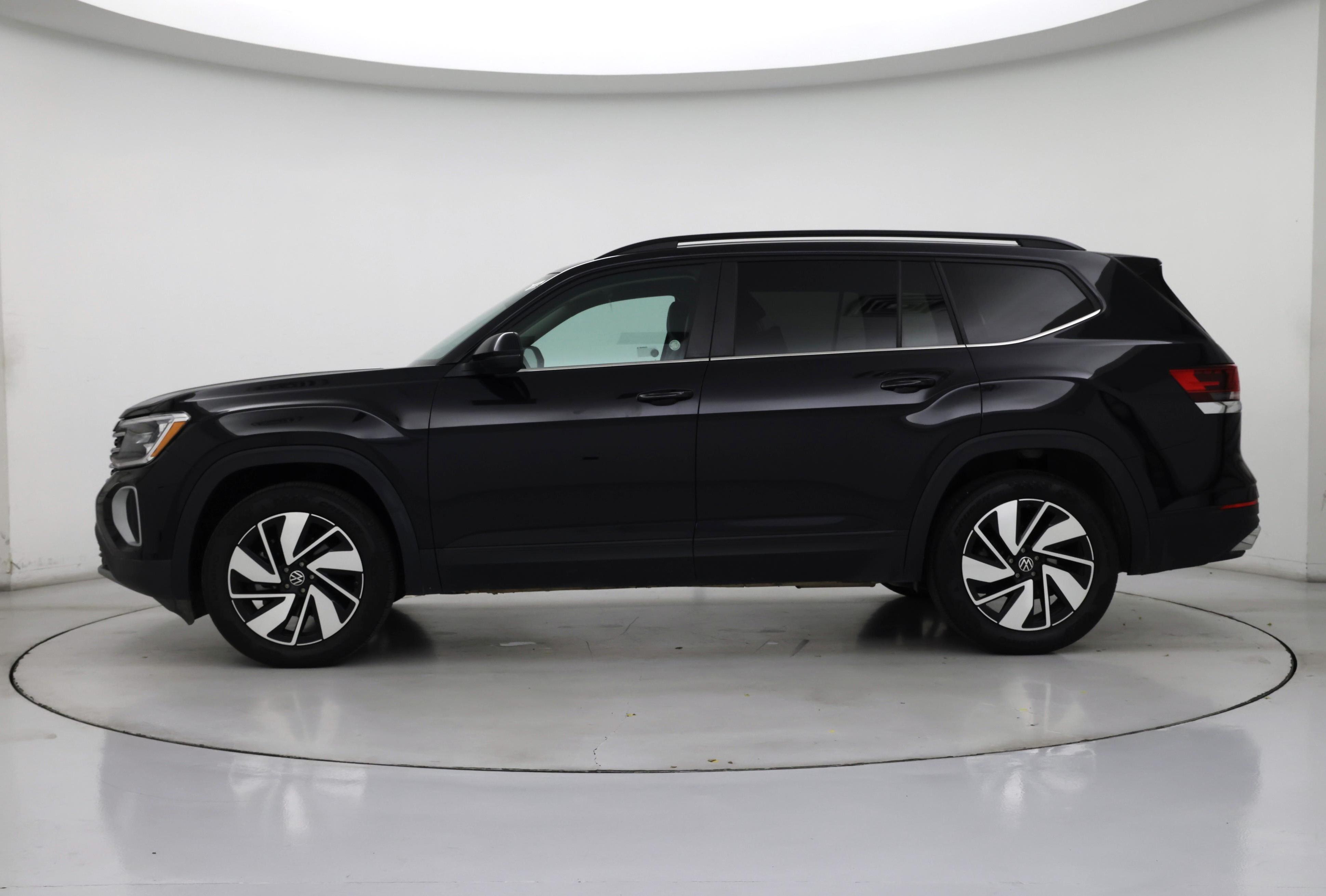 Thumbnail: 2025 Volkswagen Atlas - 3