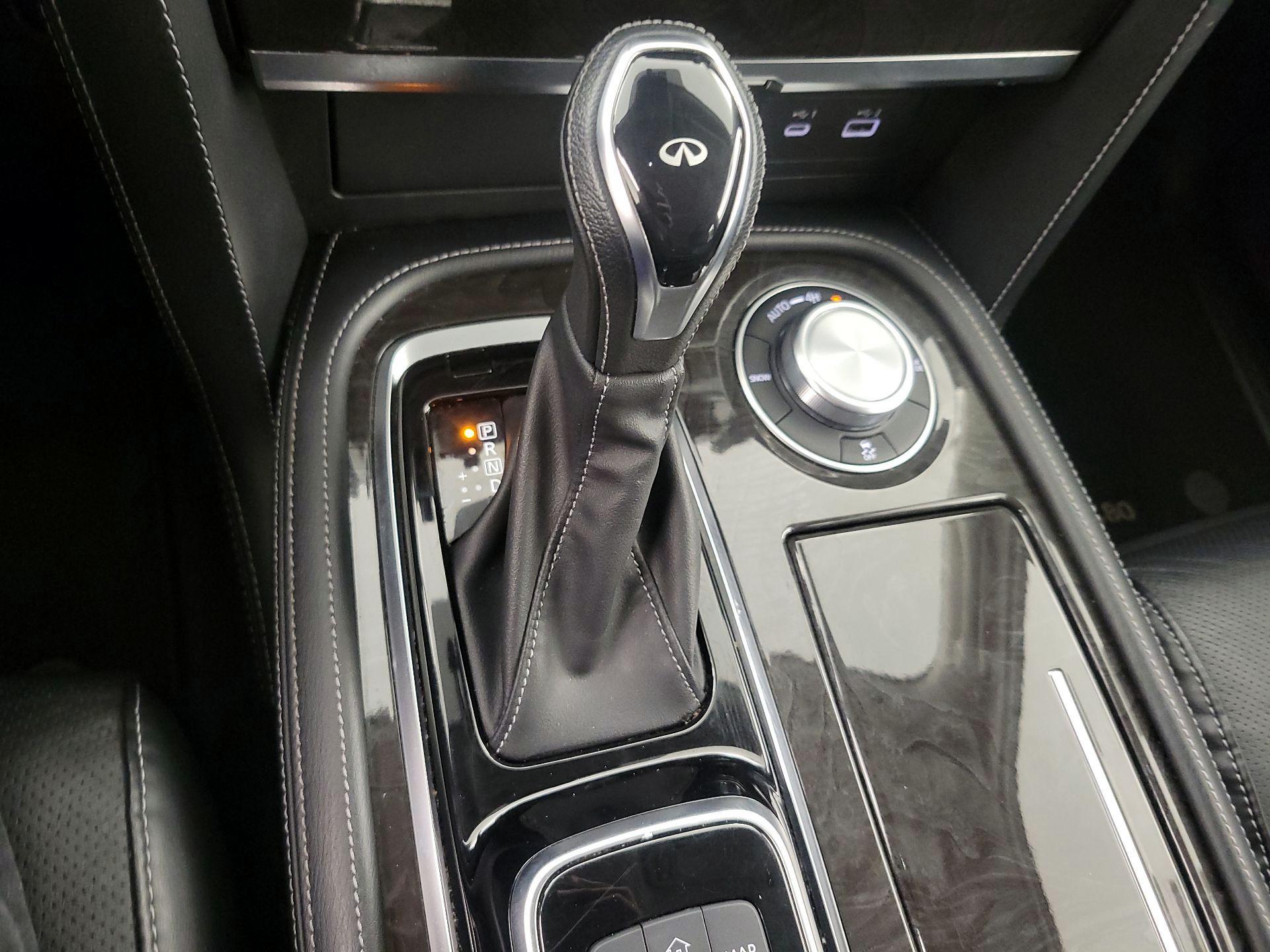 Thumbnail: 2024 INFINITI QX80 - 17