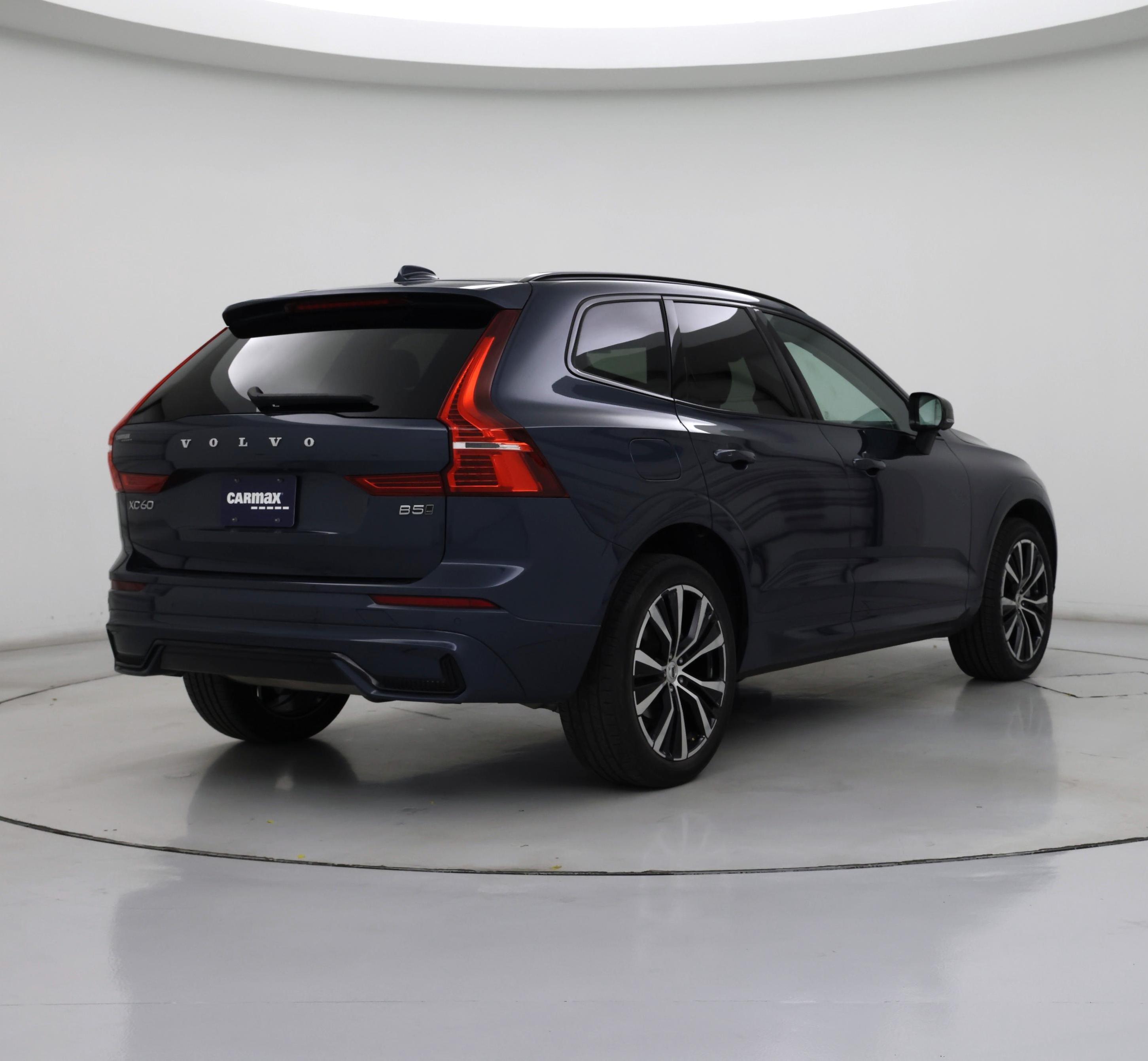 Thumbnail: 2024 Volvo XC60 - 8