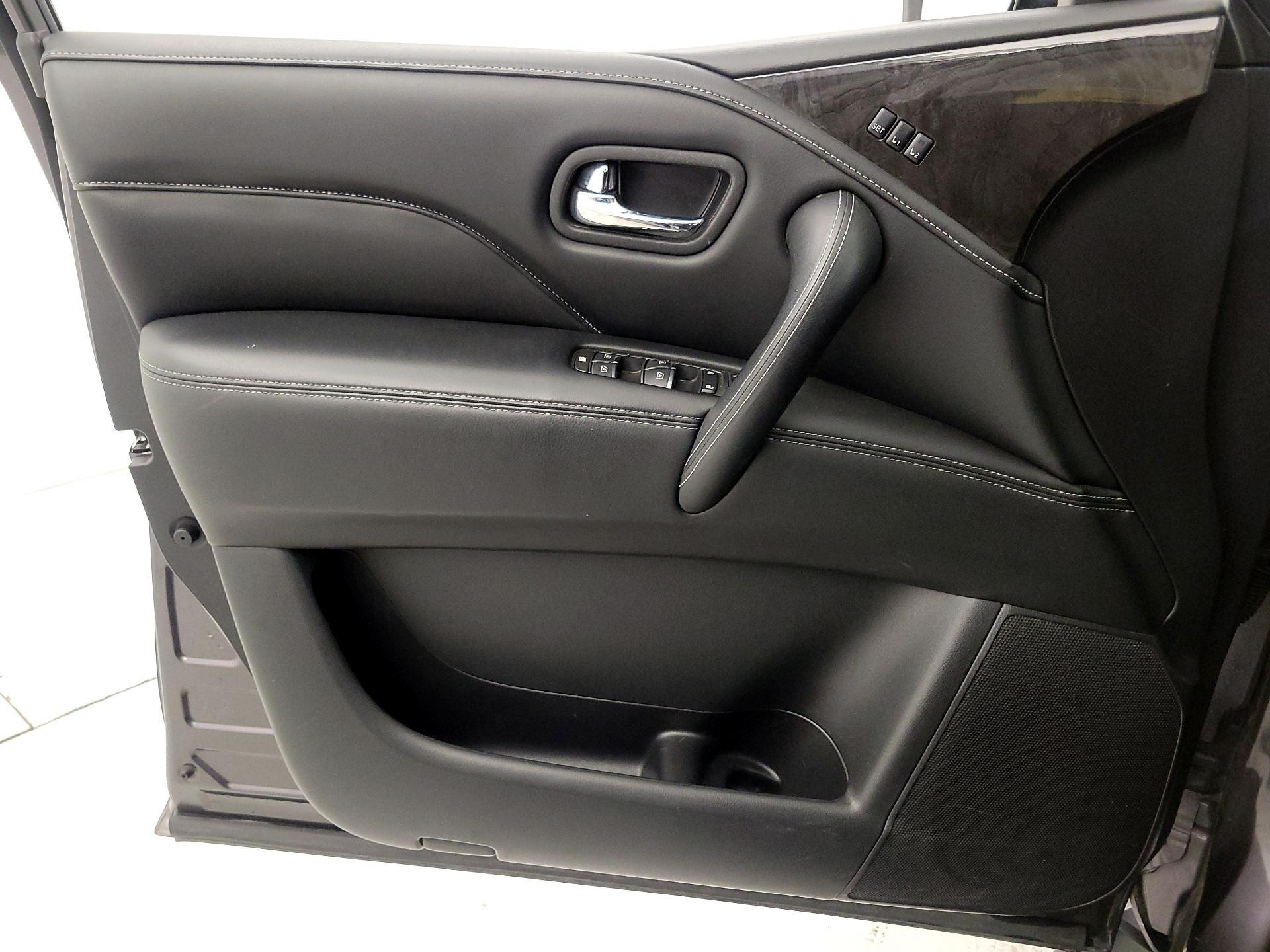 Thumbnail: 2024 INFINITI QX80 - 12