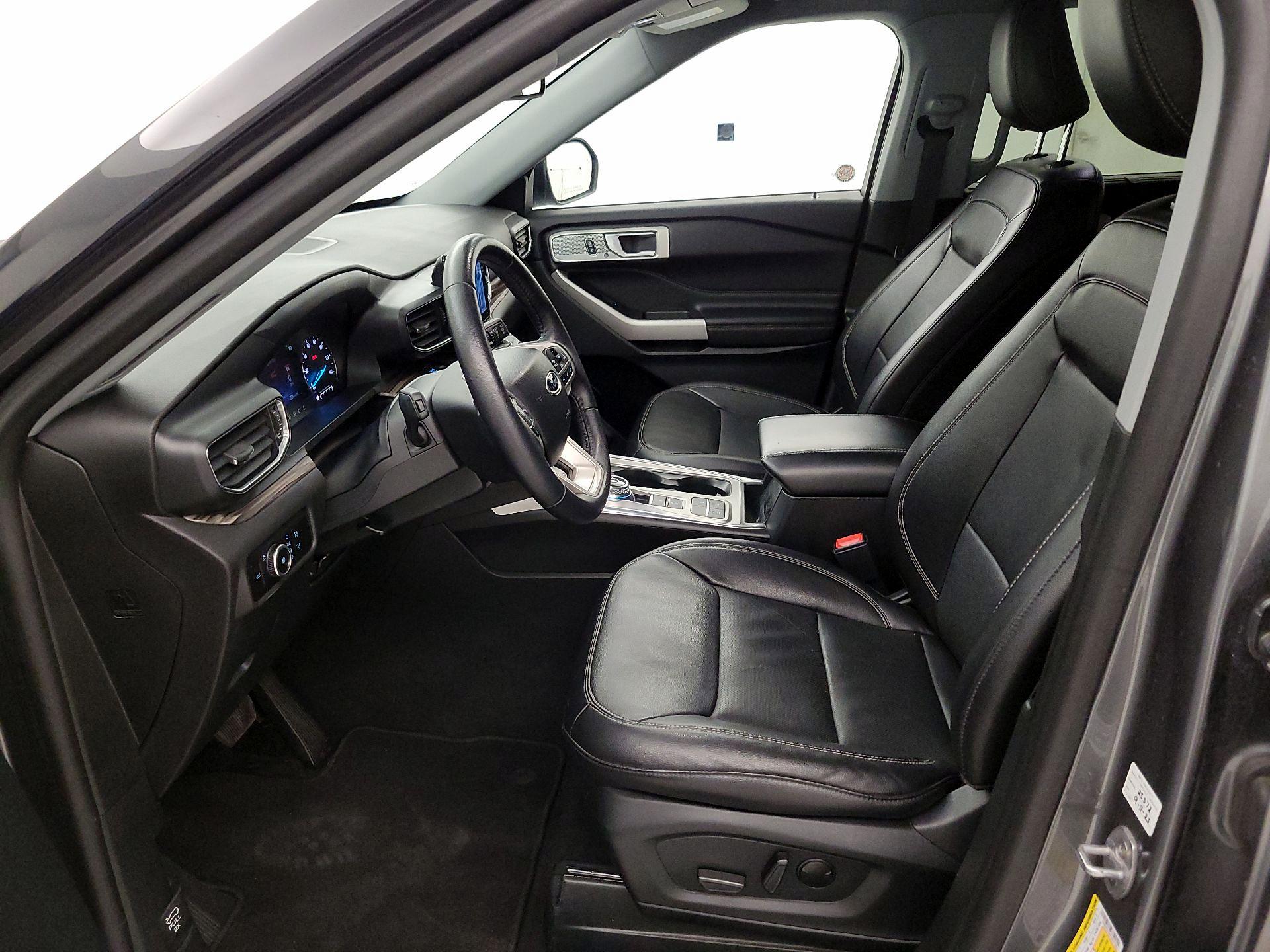 Thumbnail: 2023 Ford Explorer - 11