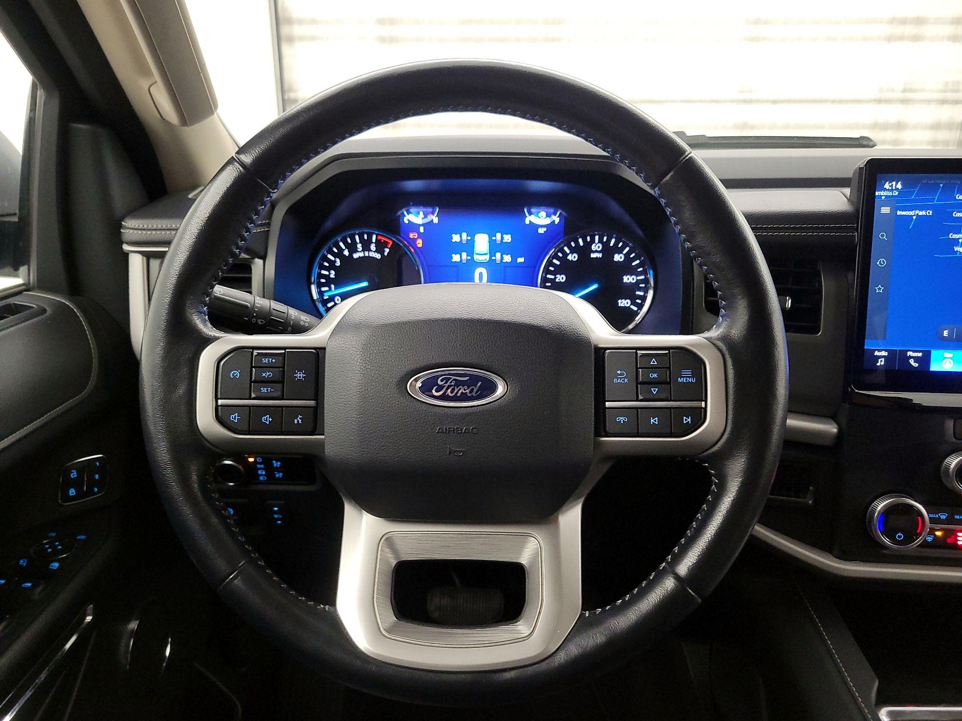 Thumbnail: 2023 Ford Expedition MAX - 10