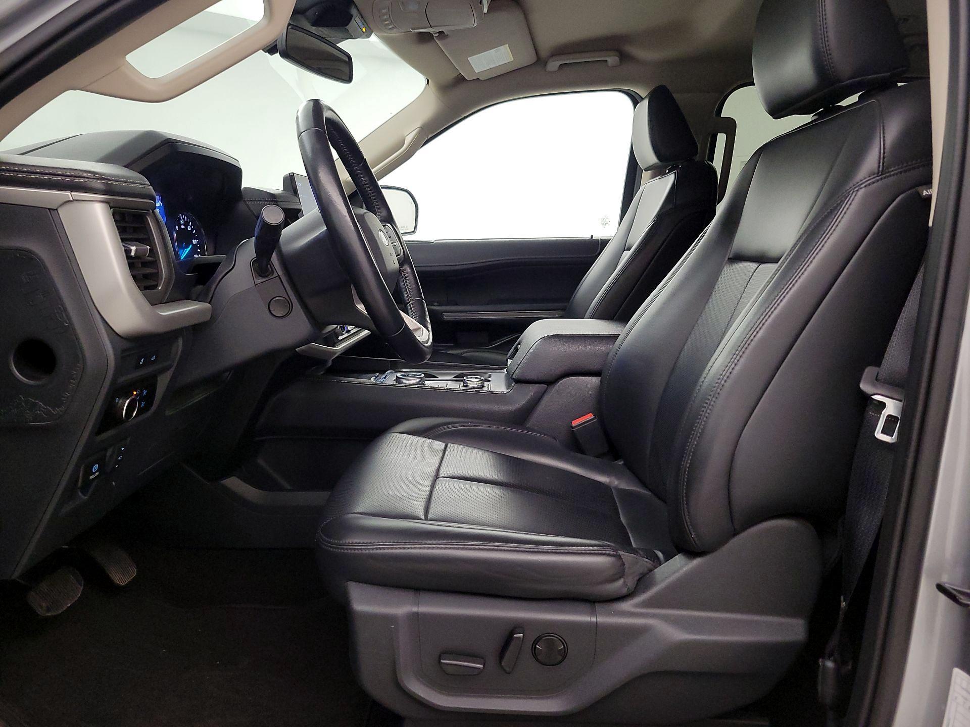 Thumbnail: 2023 Ford Expedition MAX - 11