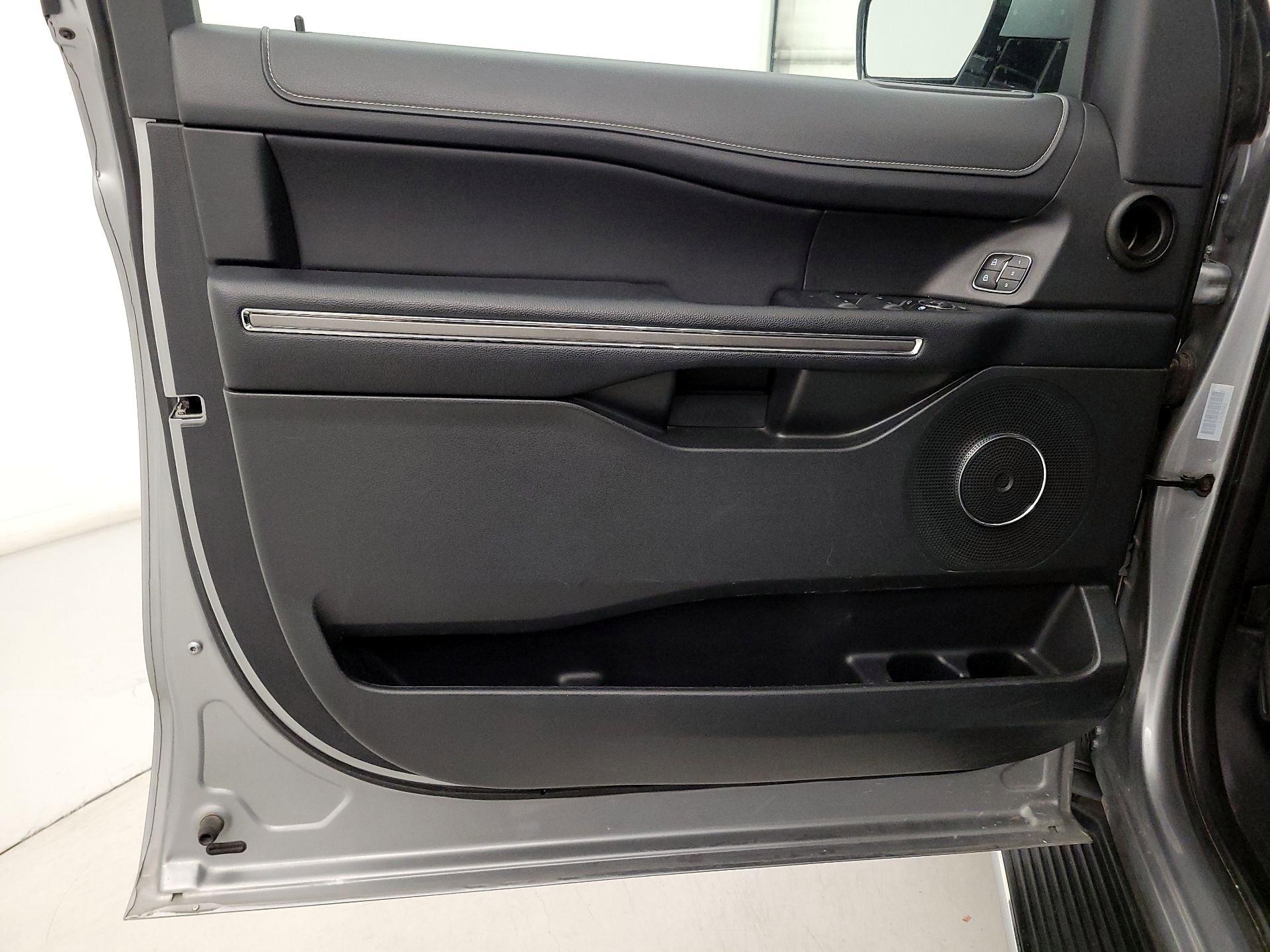 Thumbnail: 2023 Ford Expedition MAX - 12