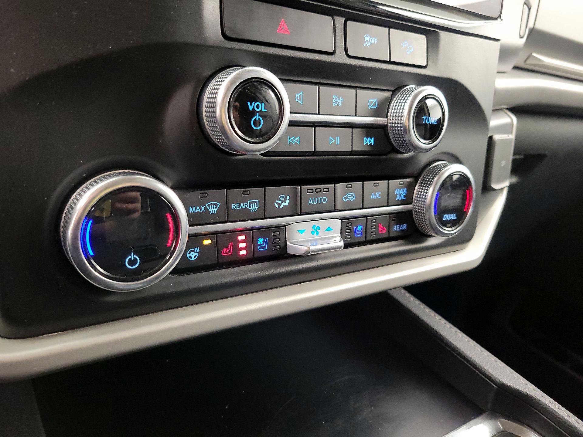 Thumbnail: 2023 Ford Expedition MAX - 17