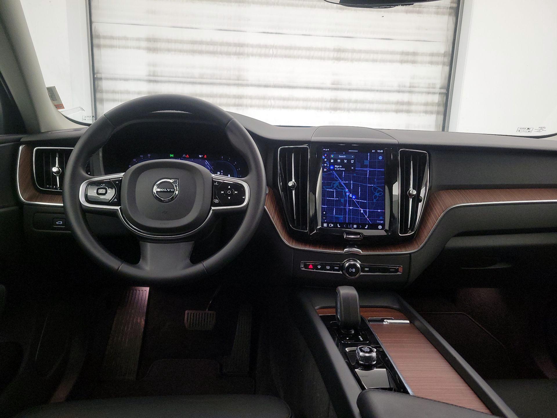 Thumbnail: 2023 Volvo XC60 - 9