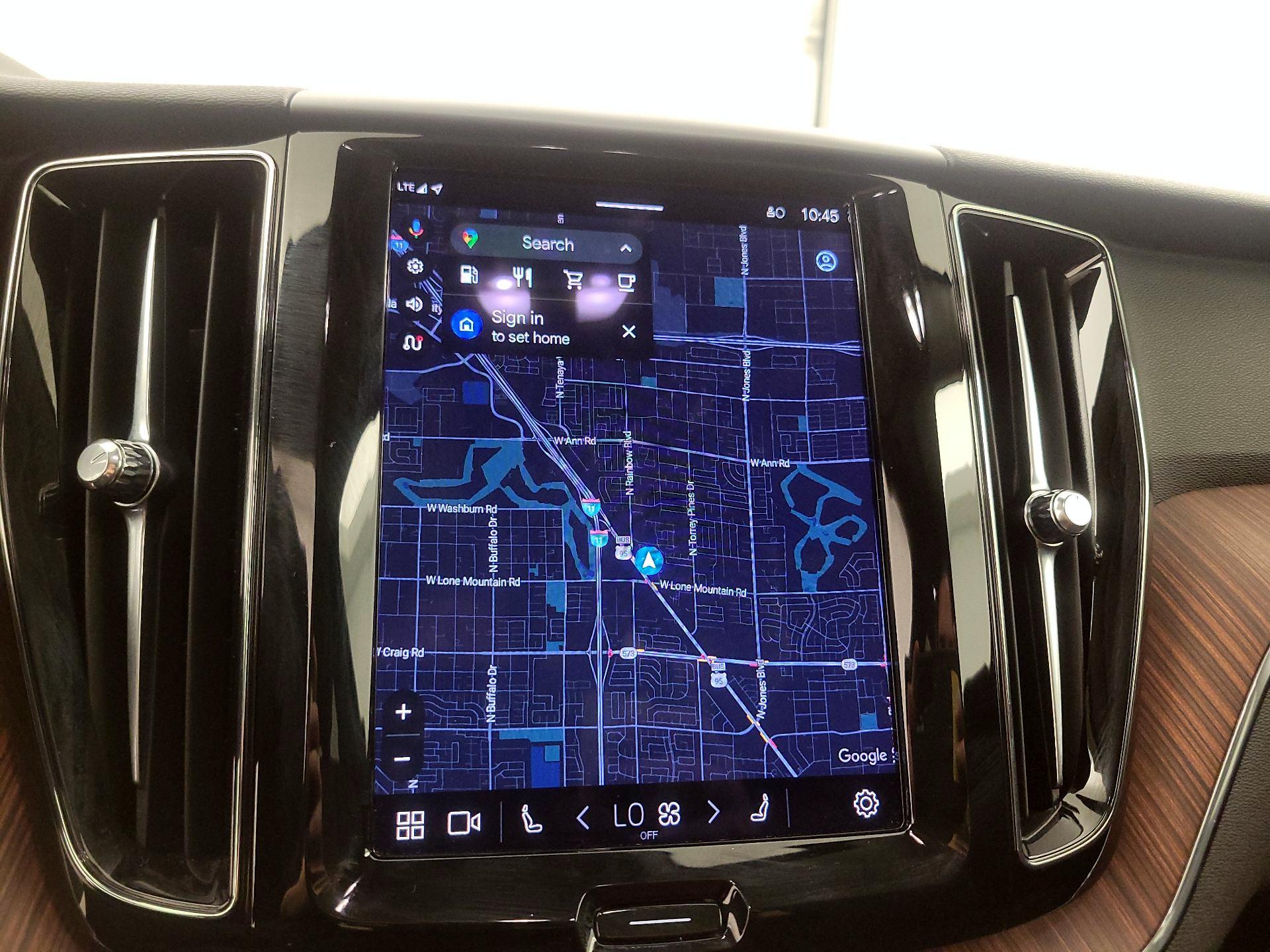 Thumbnail: 2023 Volvo XC60 - 14