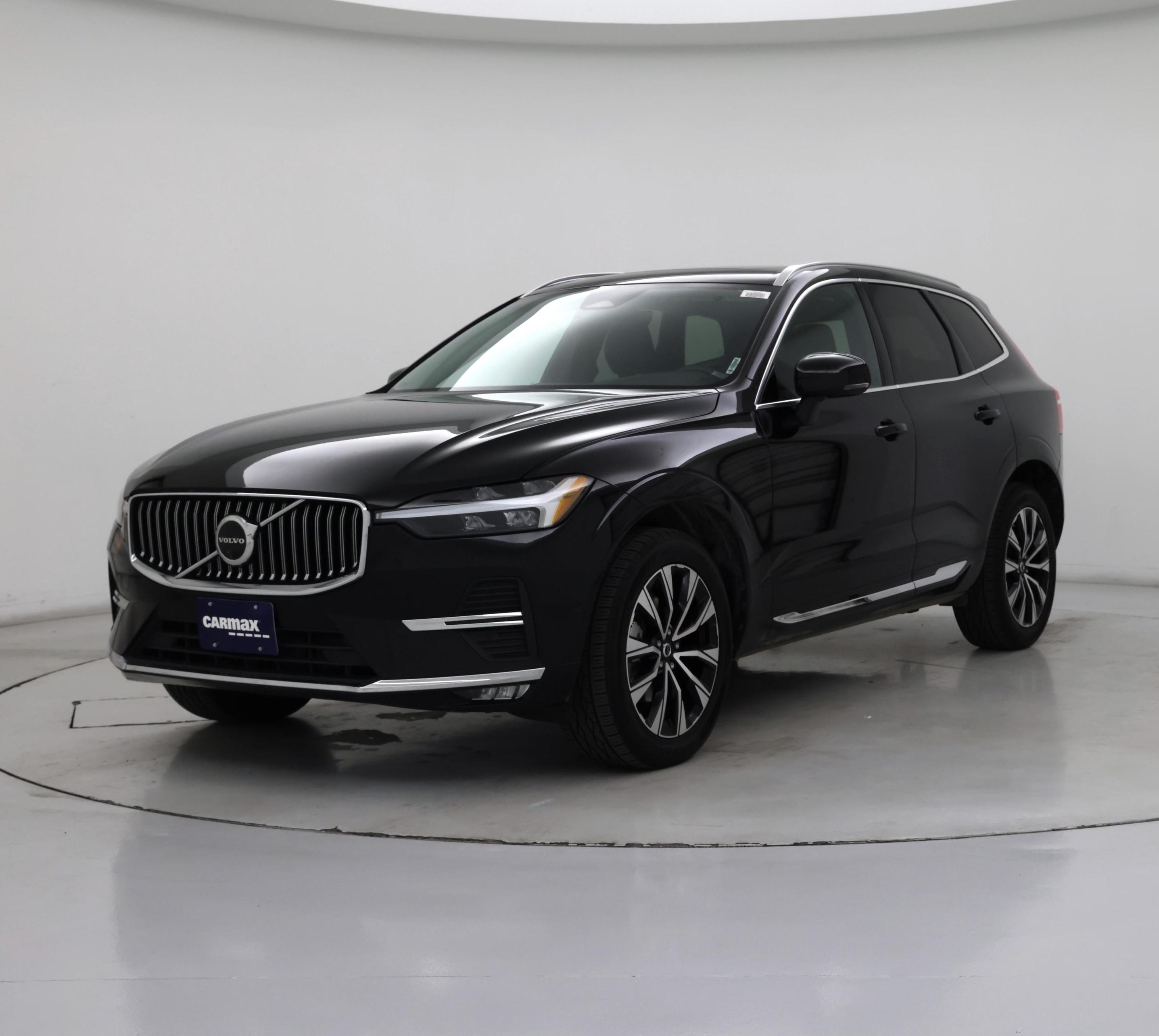 Thumbnail: 2023 Volvo XC60 - 4