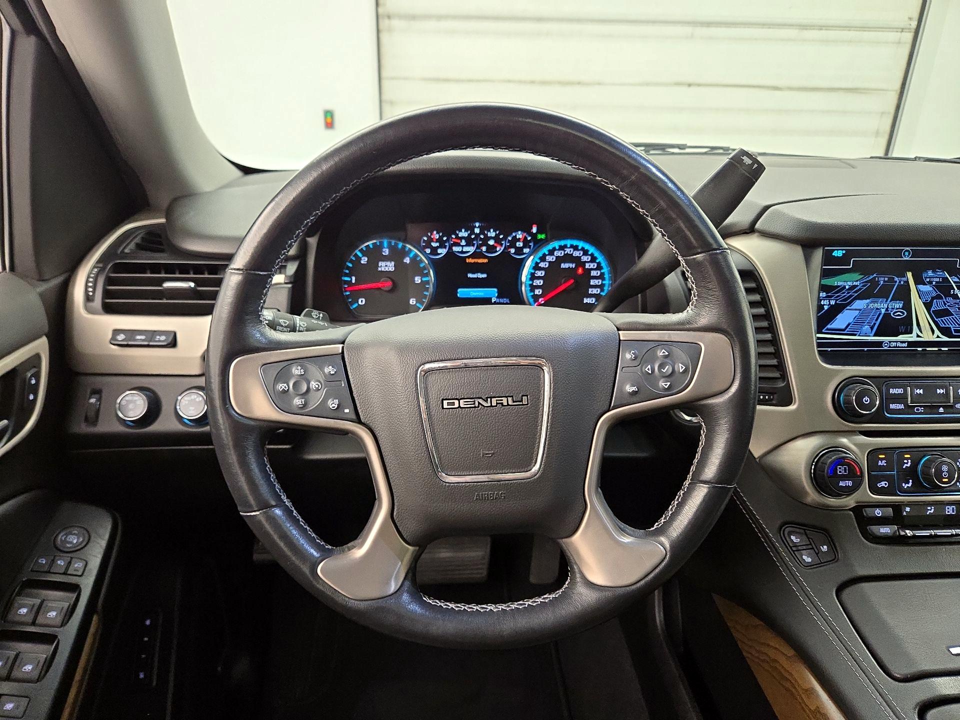 Thumbnail: 2019 GMC Yukon XL - 10