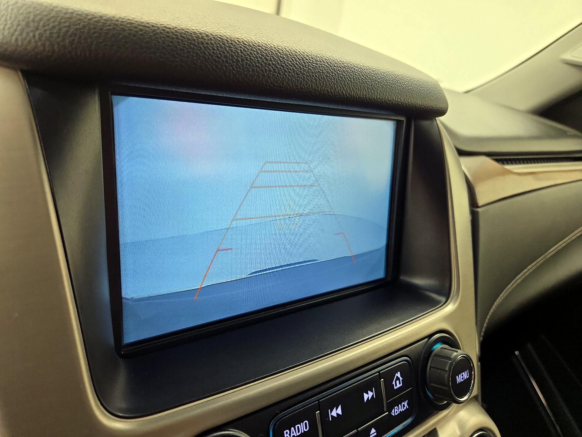 Thumbnail: 2019 GMC Yukon XL - 15