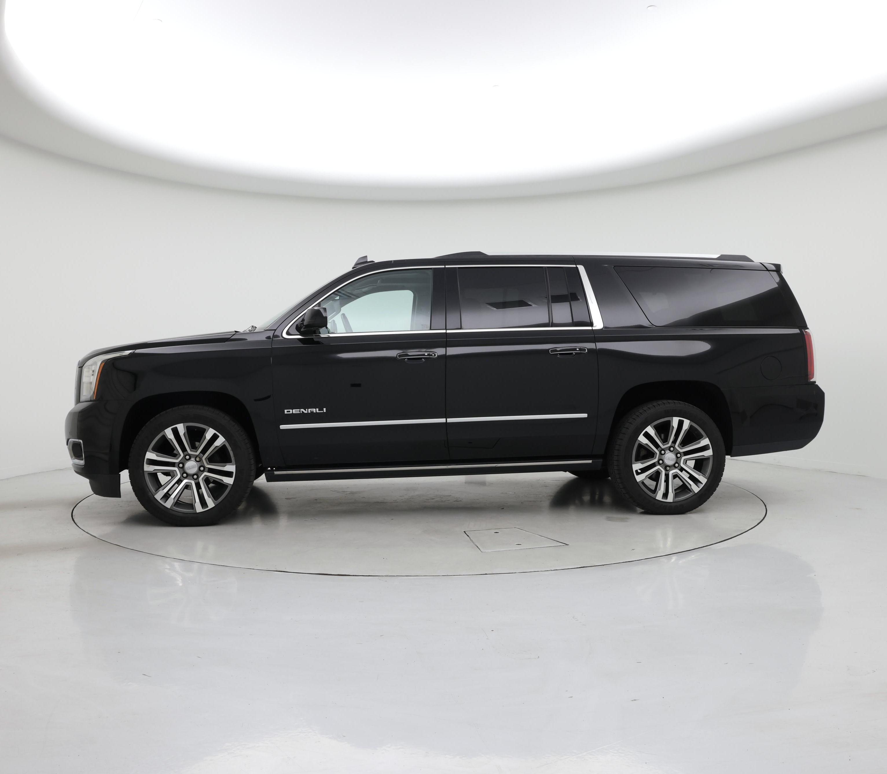 Thumbnail: 2019 GMC Yukon XL - 3