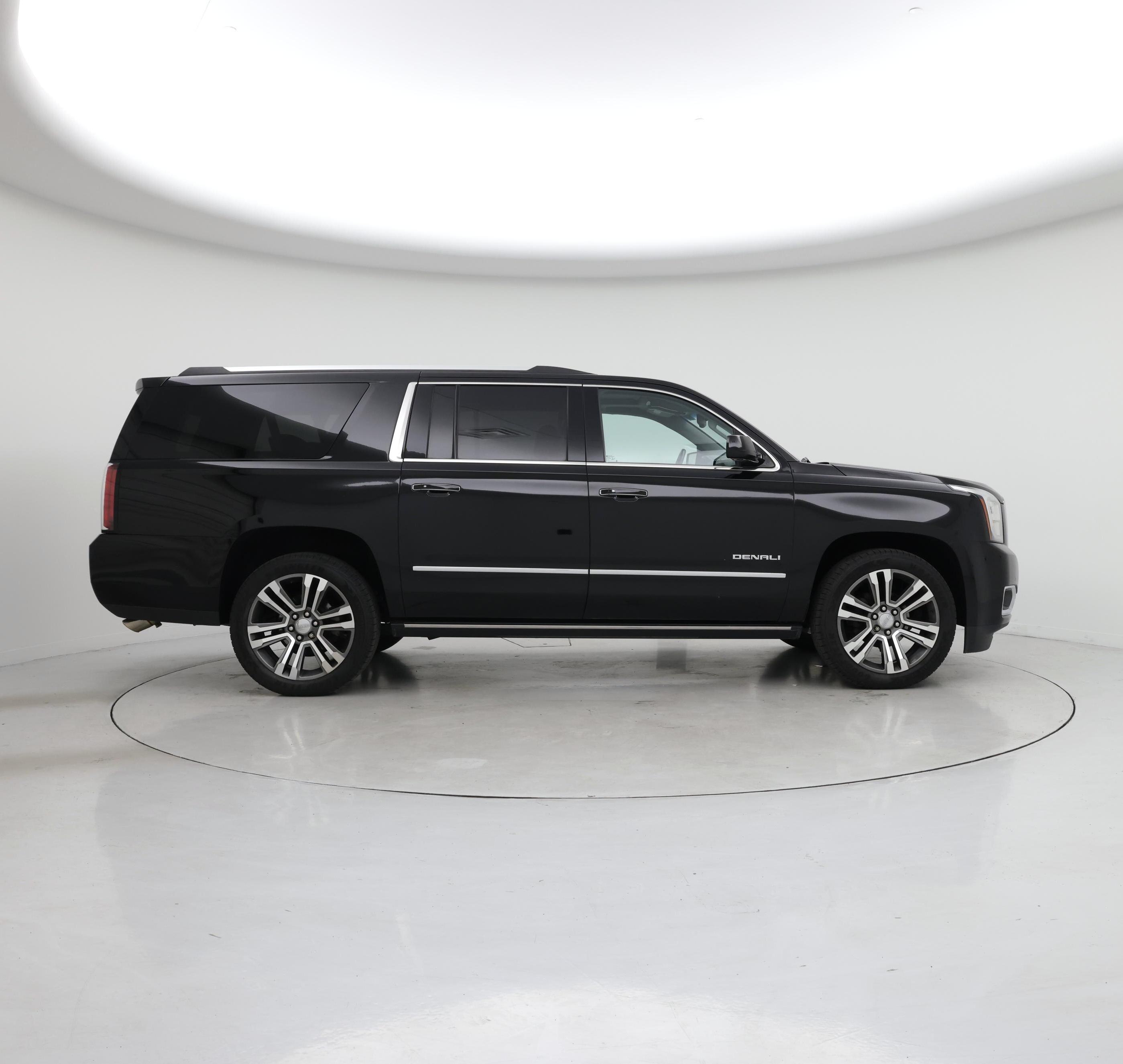 Thumbnail: 2019 GMC Yukon XL - 7