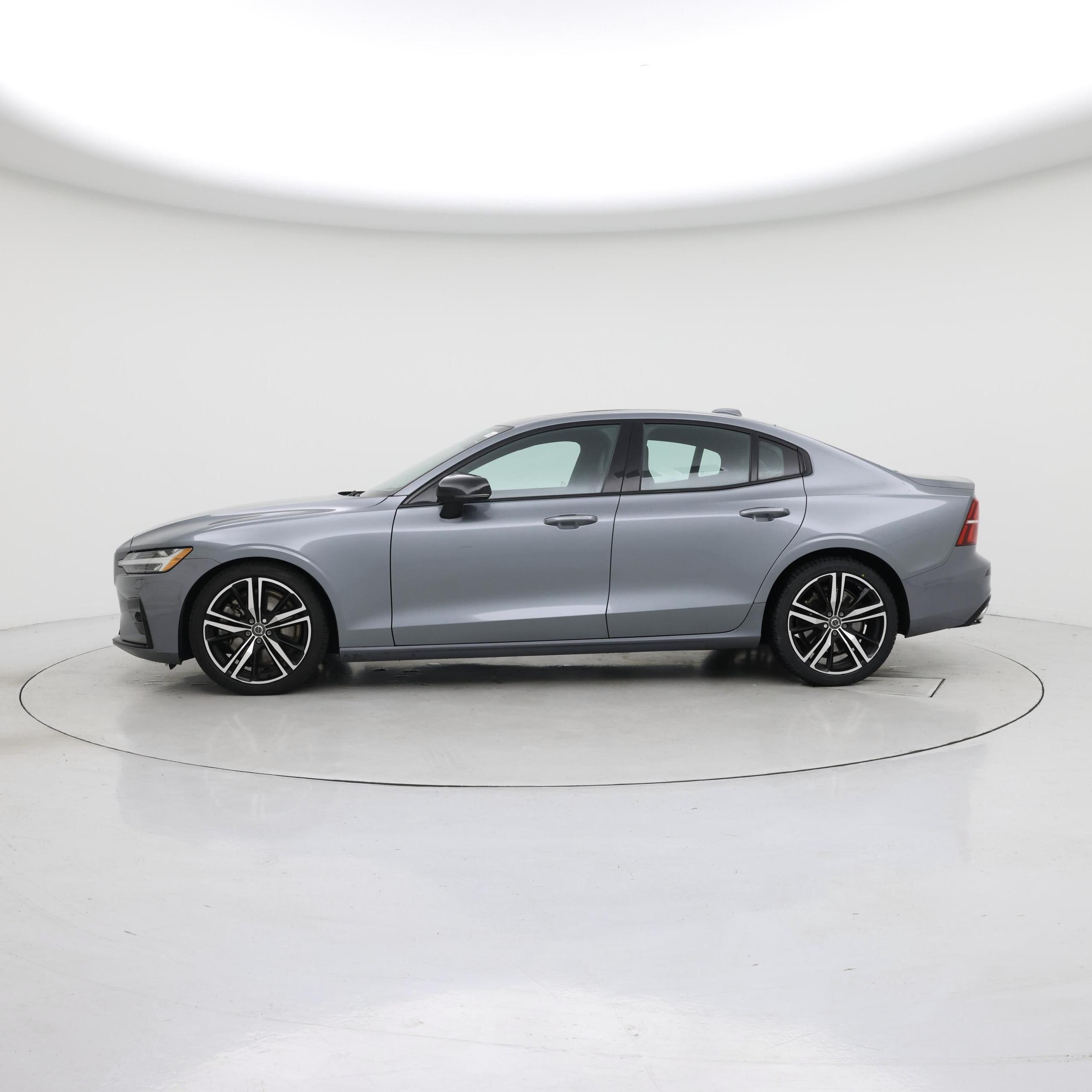 Thumbnail: 2019 Volvo S60 - 3