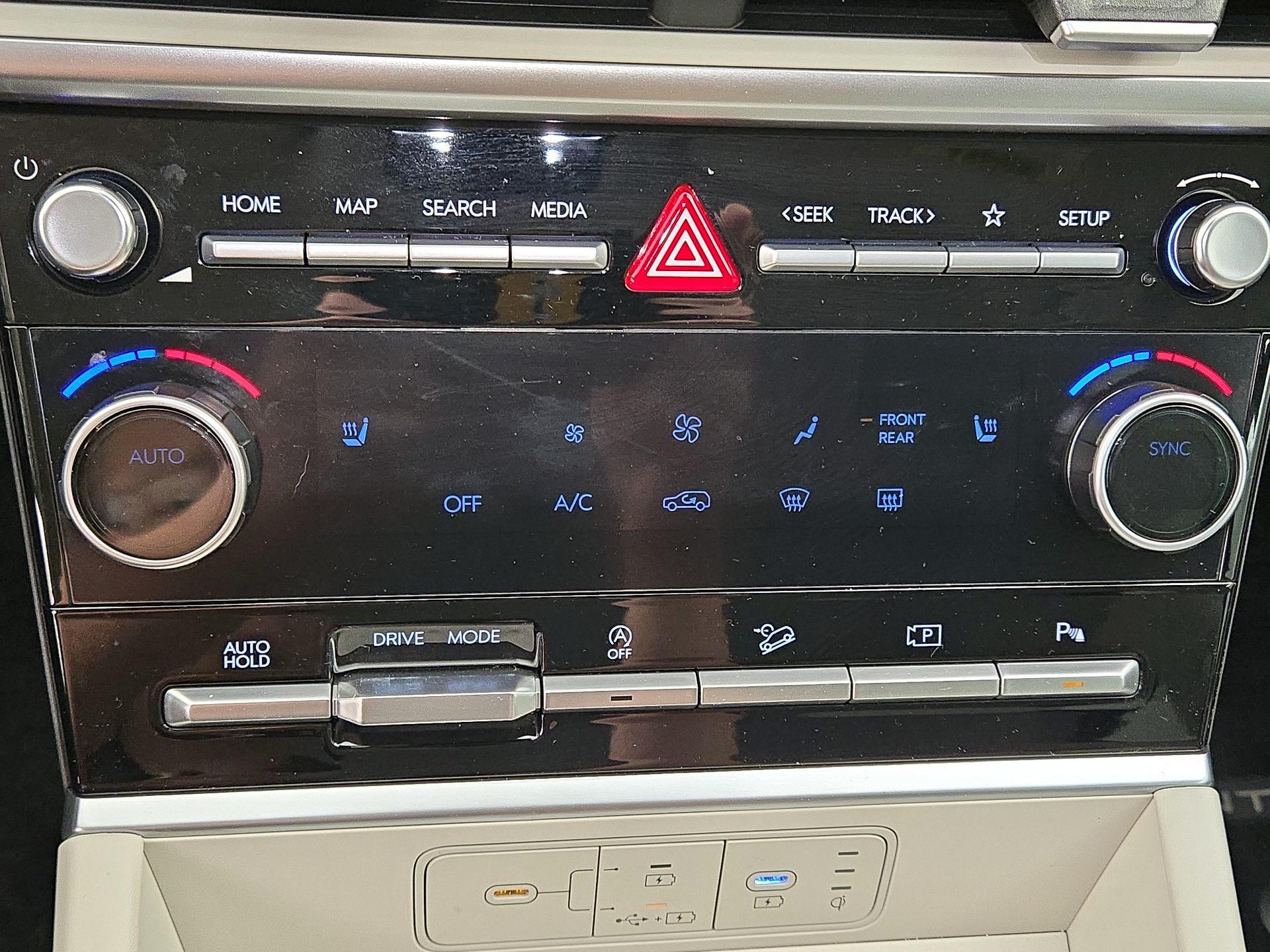 Thumbnail: 2025 Hyundai Santa Fe - 16